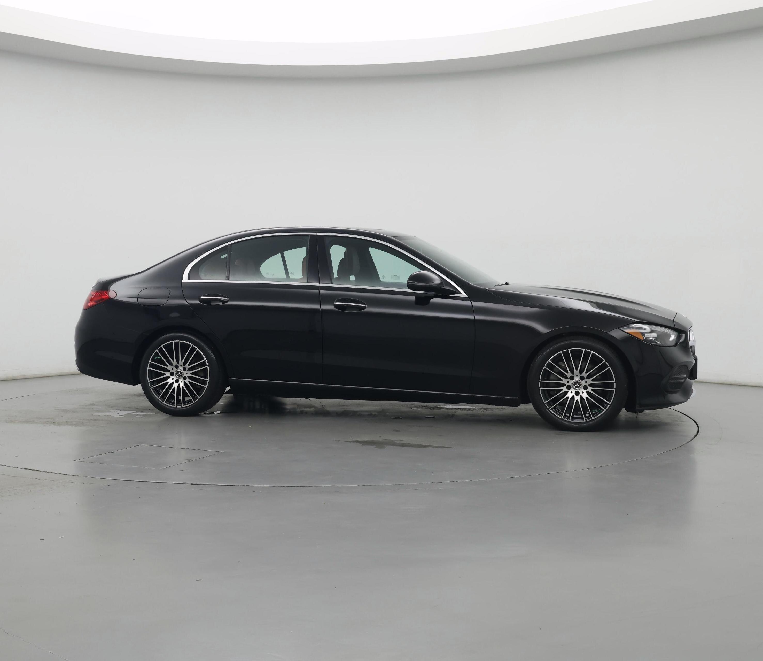 Thumbnail: 2022 Mercedes-Benz C-Class - 7