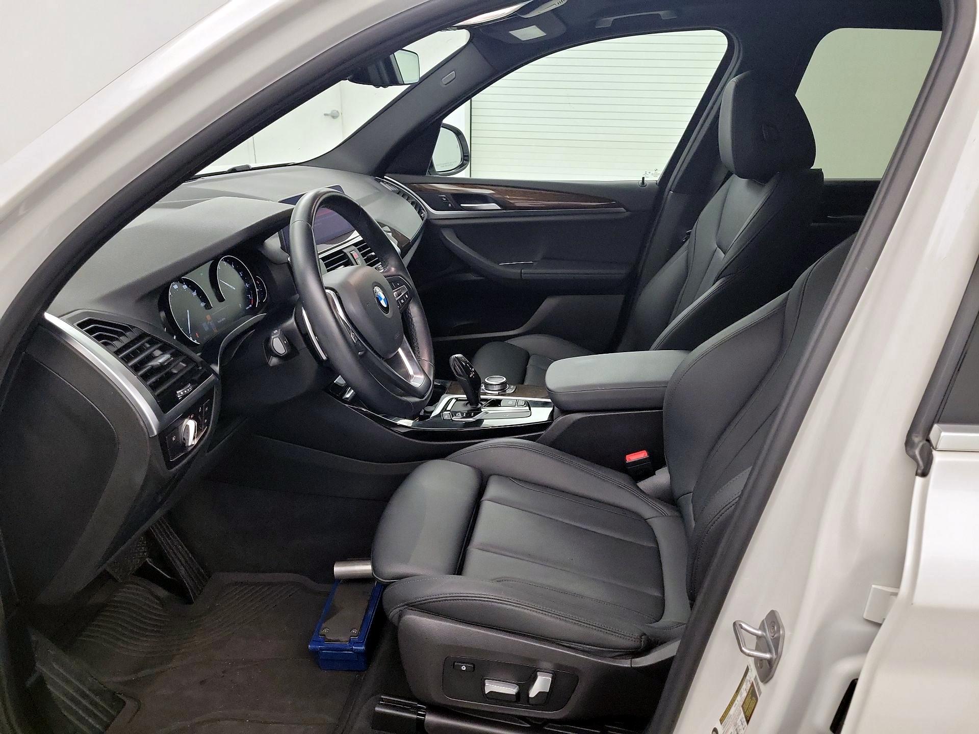 Thumbnail: 2020 BMW X3 - 11
