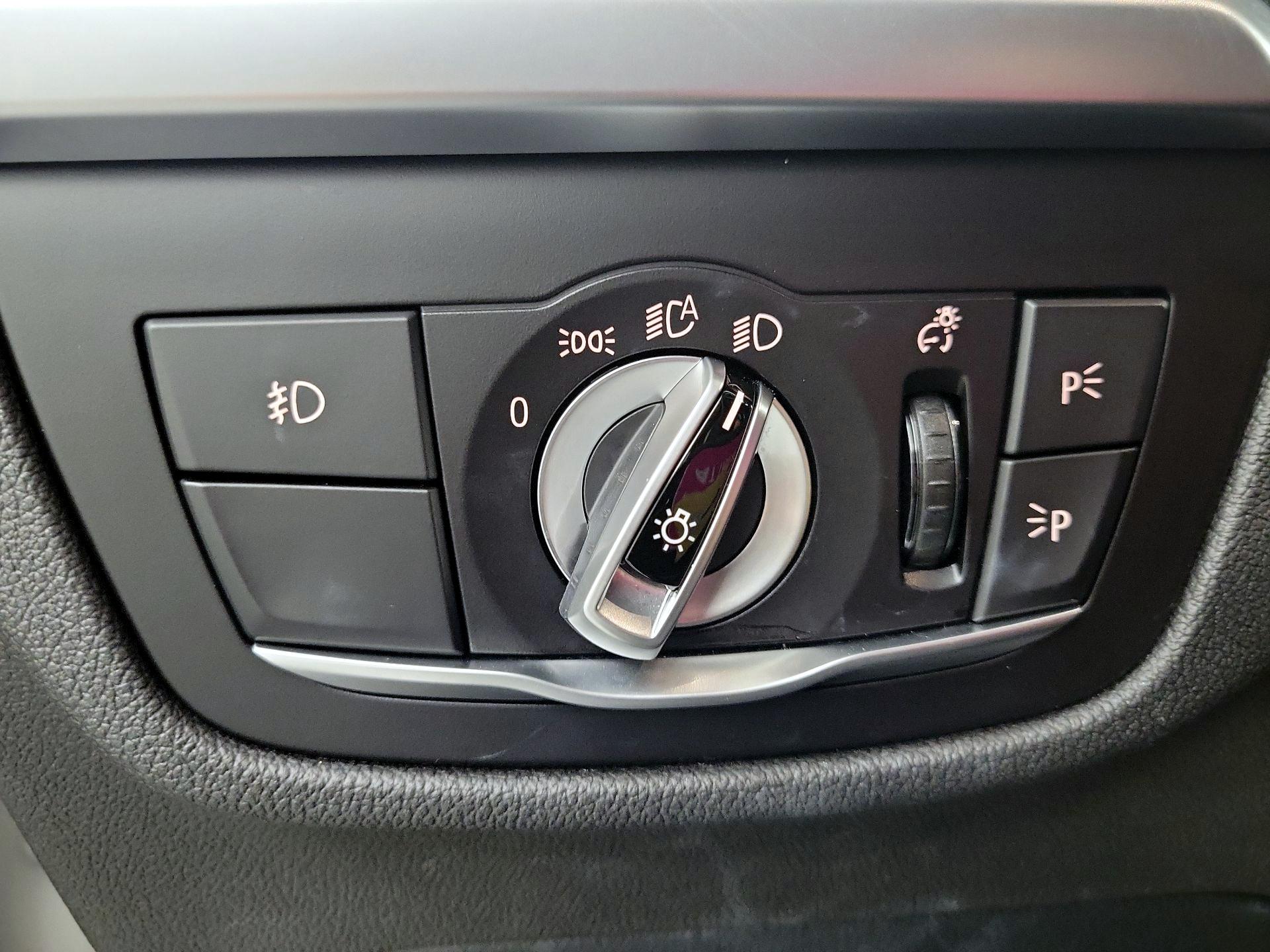 Thumbnail: 2020 BMW X3 - 13