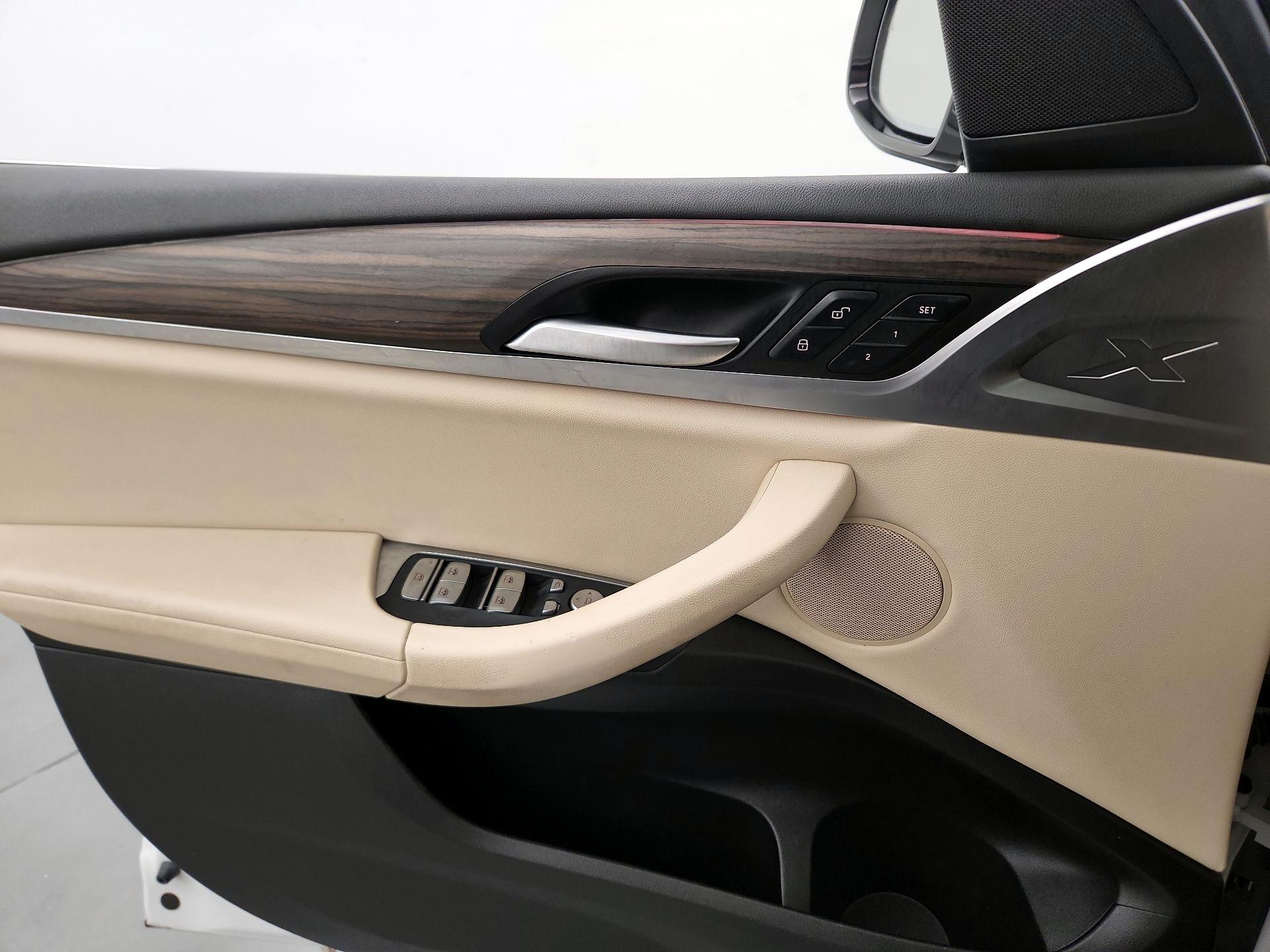 Thumbnail: 2021 BMW X3 - 12