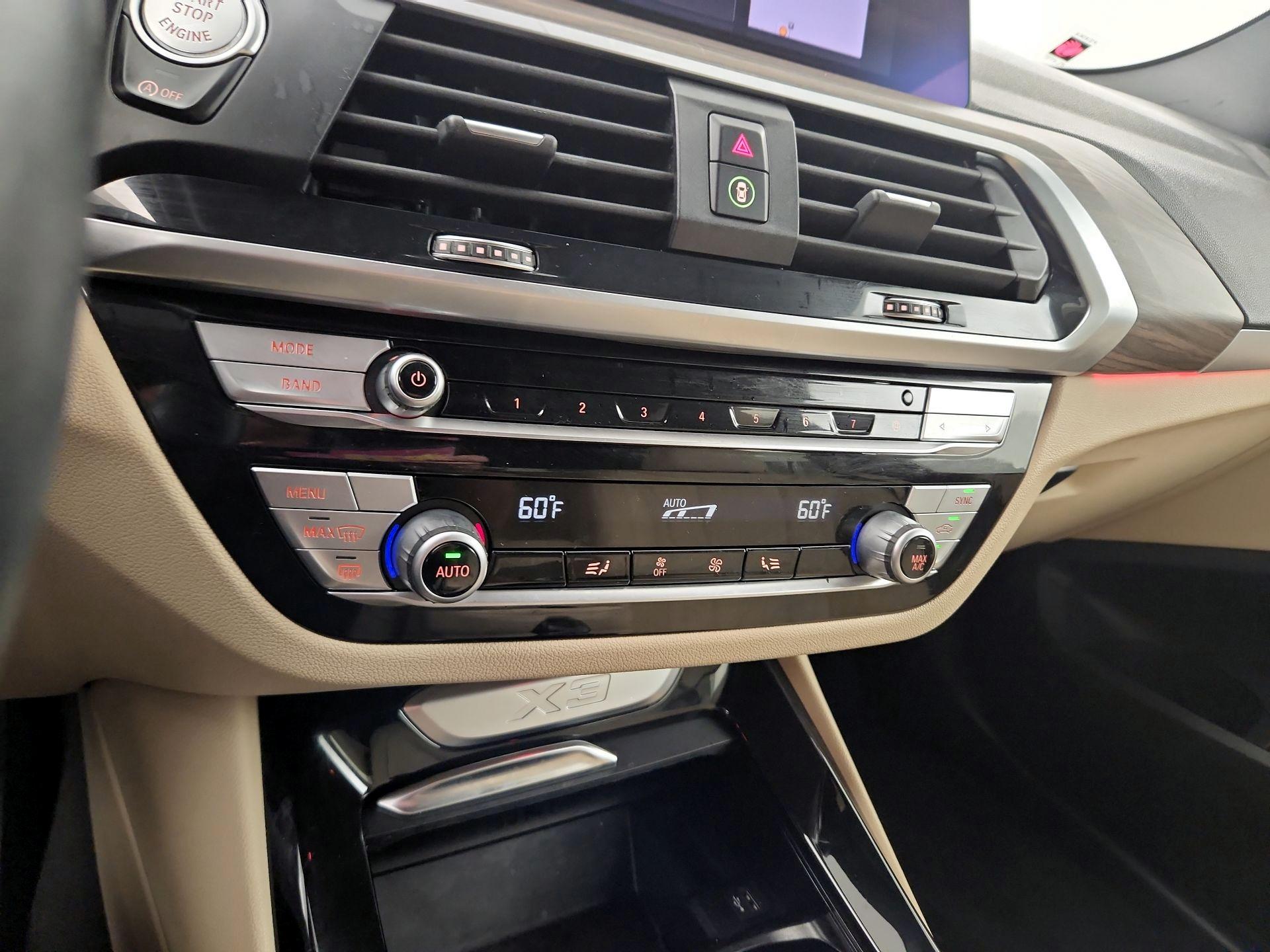Thumbnail: 2021 BMW X3 - 16