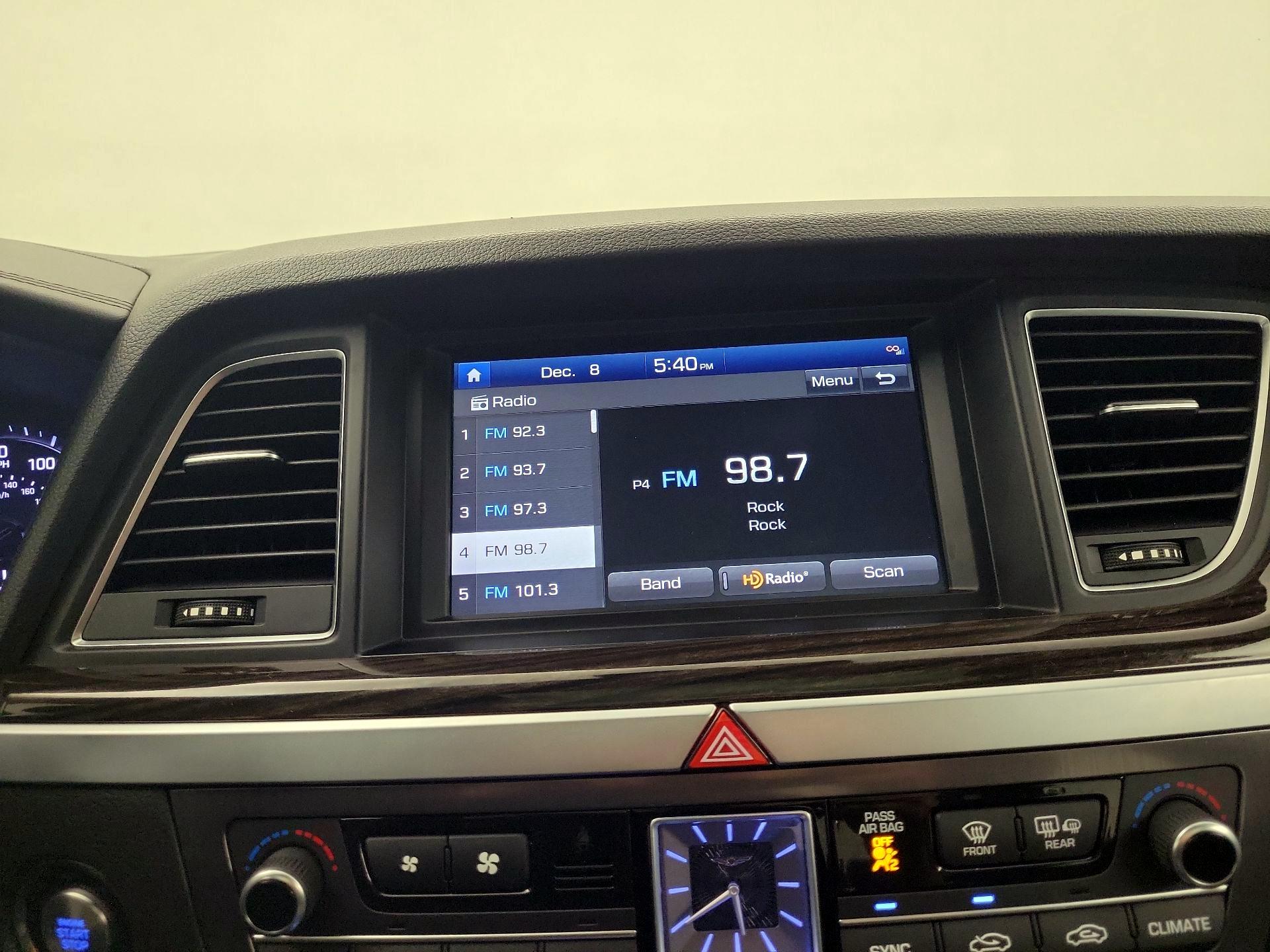 Thumbnail: 2020 Genesis G80 - 14