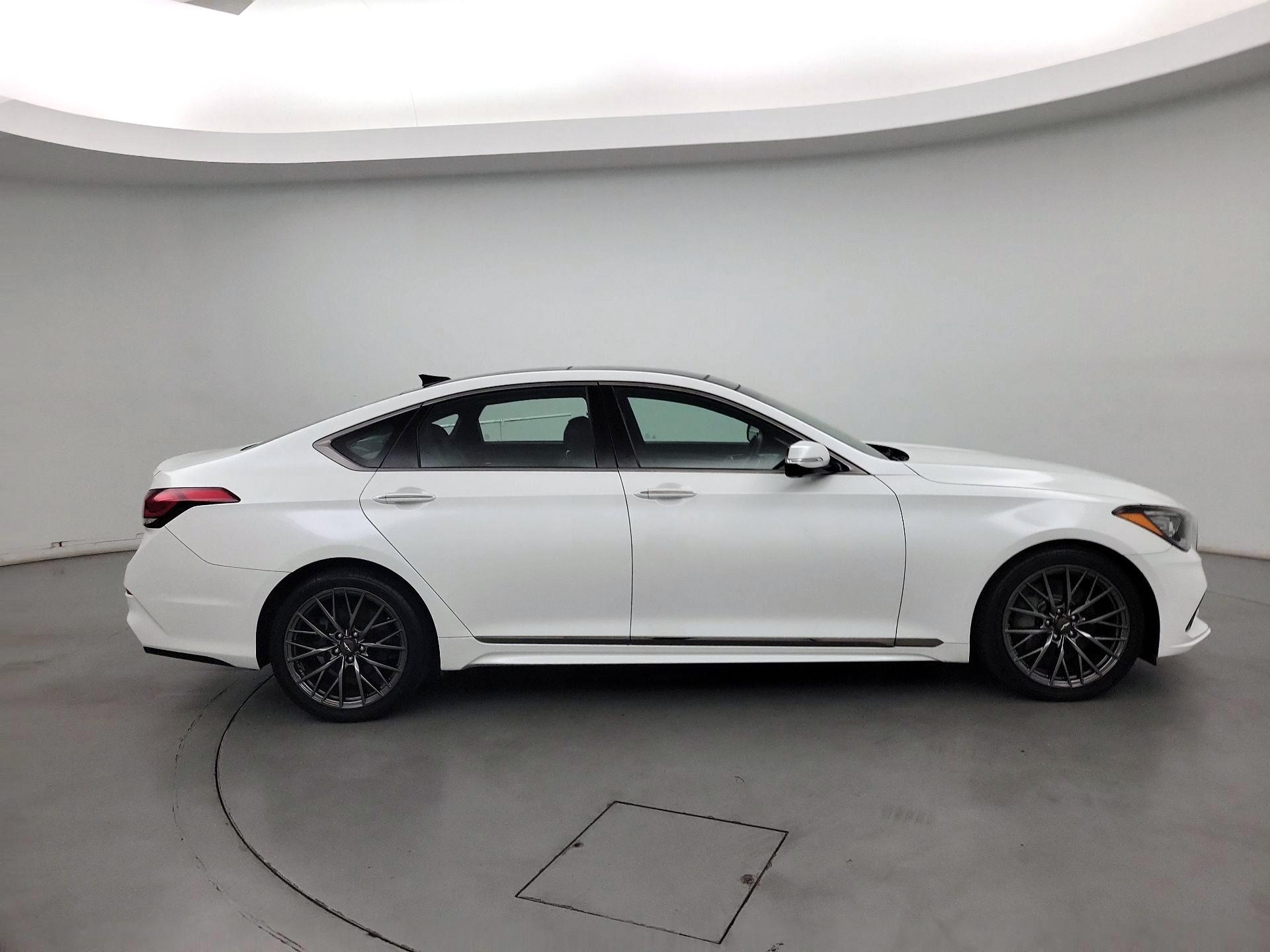 Thumbnail: 2020 Genesis G80 - 4