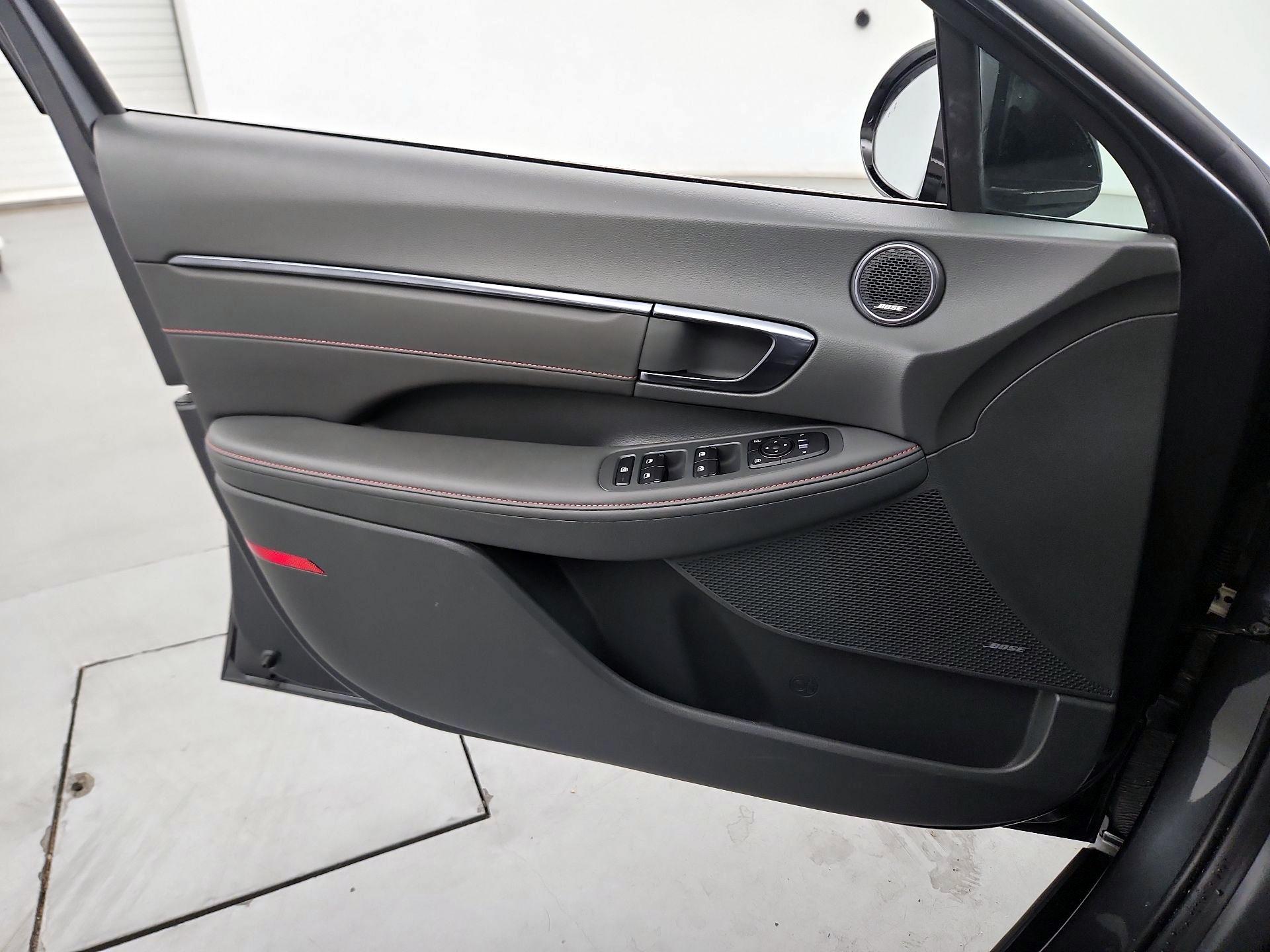 Thumbnail: 2023 Hyundai Sonata - 12