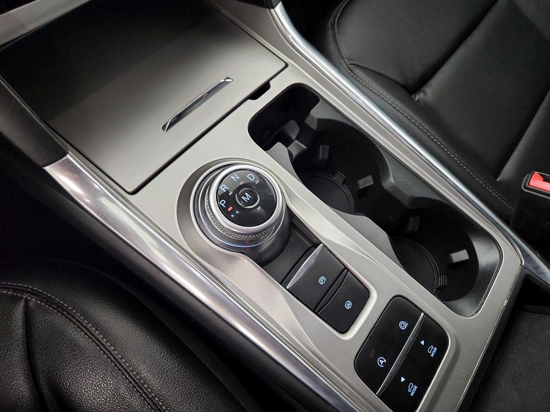 Thumbnail: 2020 Ford Explorer - 17