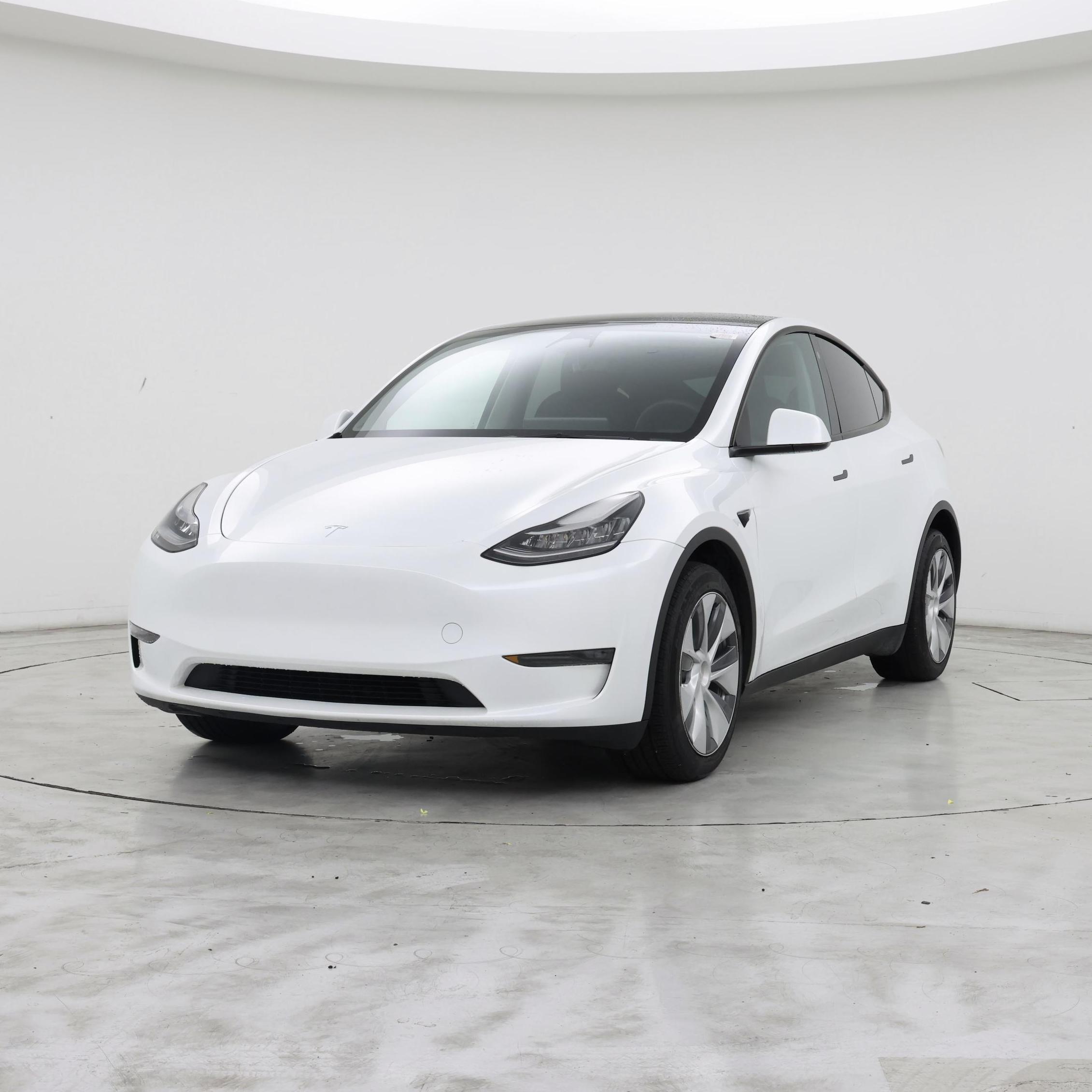 Thumbnail: 2023 Tesla Model Y - 4