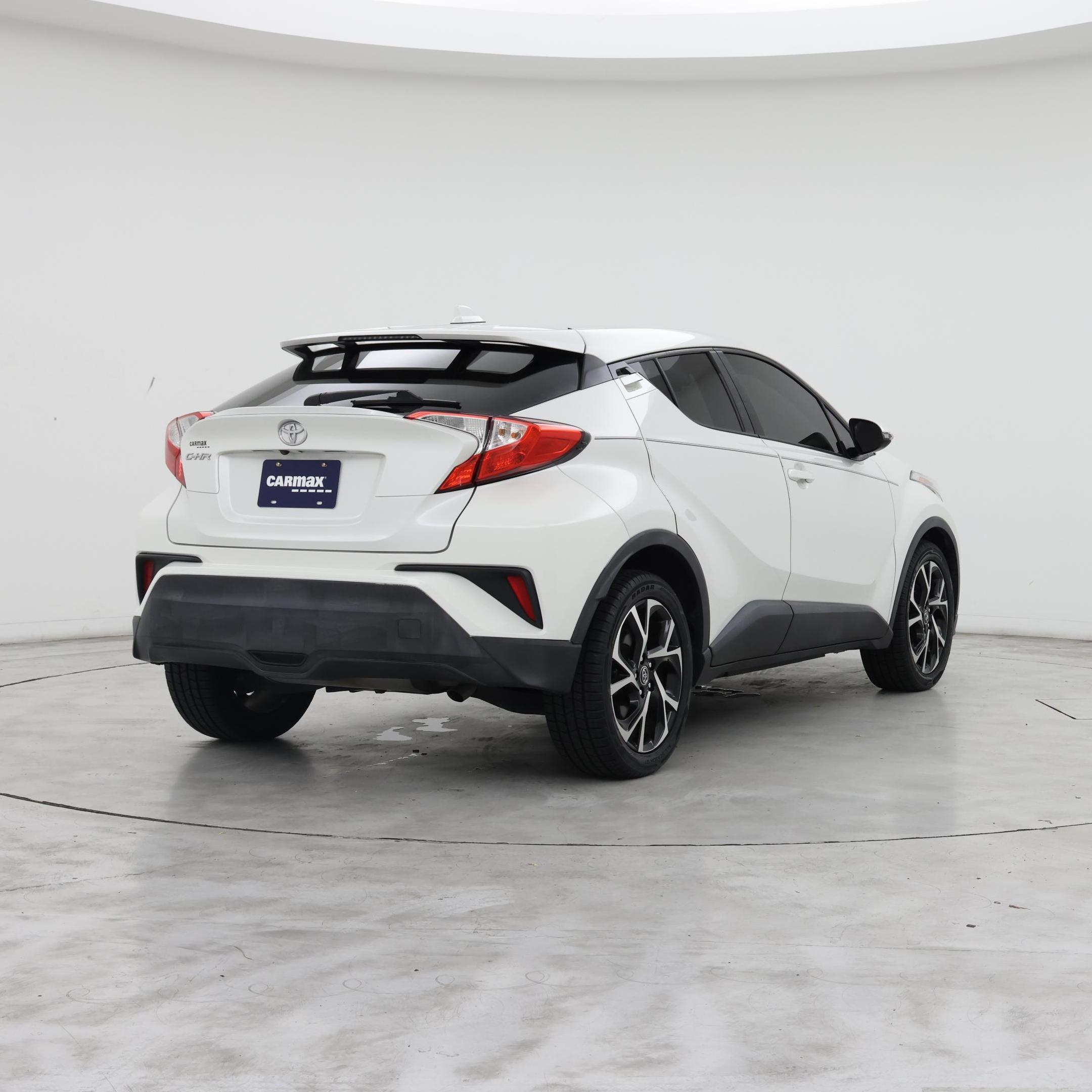 Thumbnail: 2019 Toyota C-HR - 8