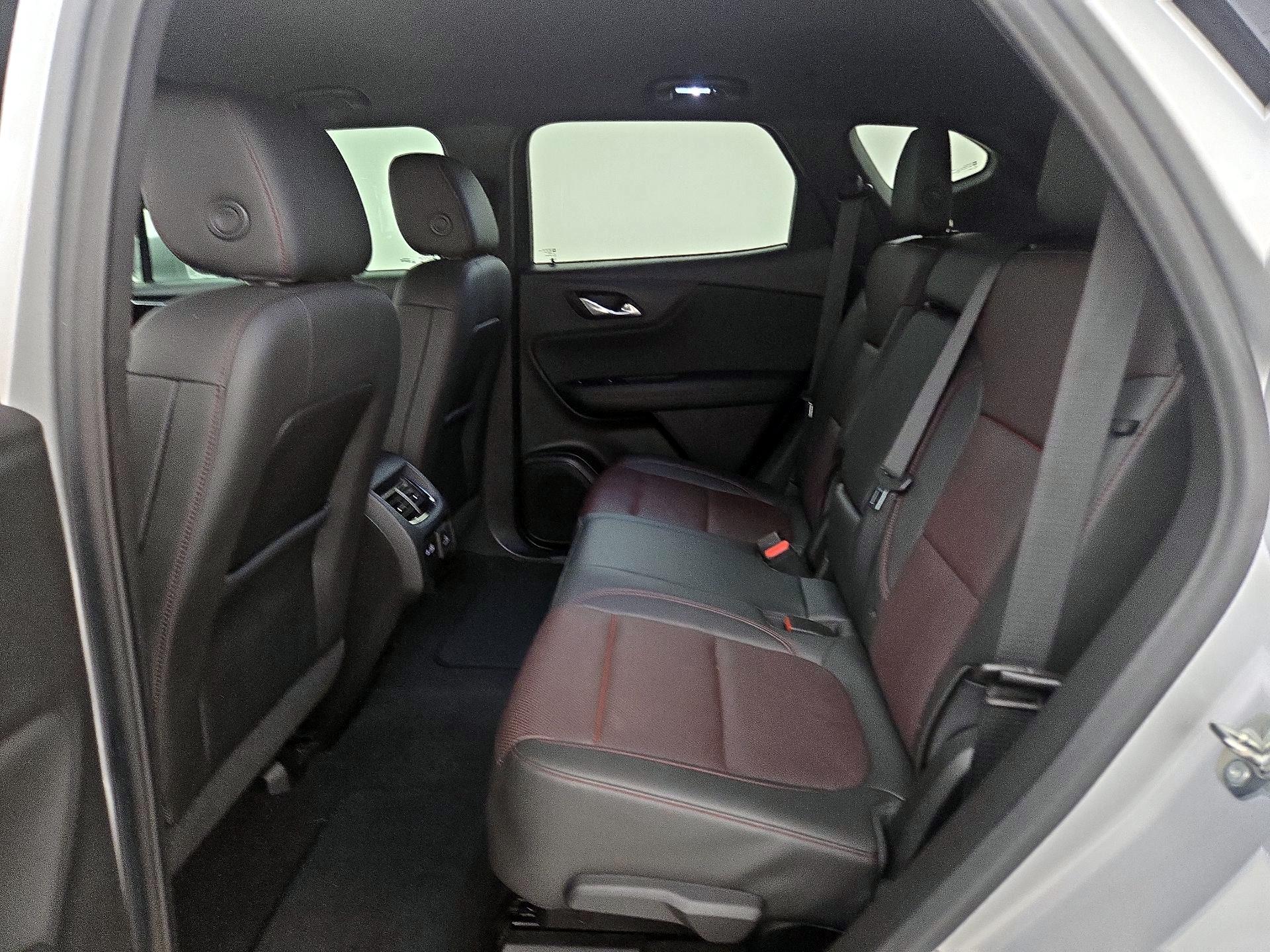 Thumbnail: 2020 Chevrolet Blazer - 20