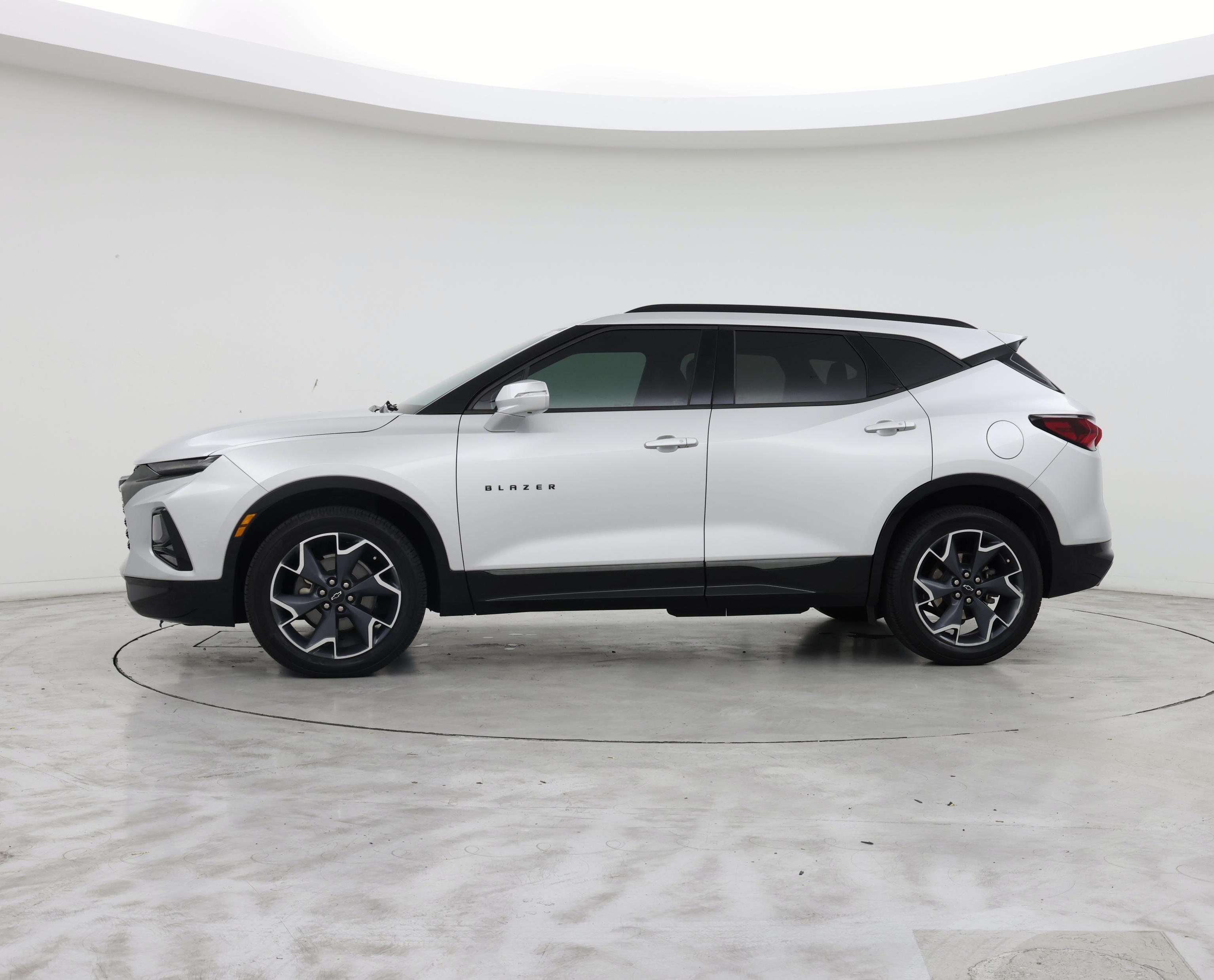 Thumbnail: 2020 Chevrolet Blazer - 3