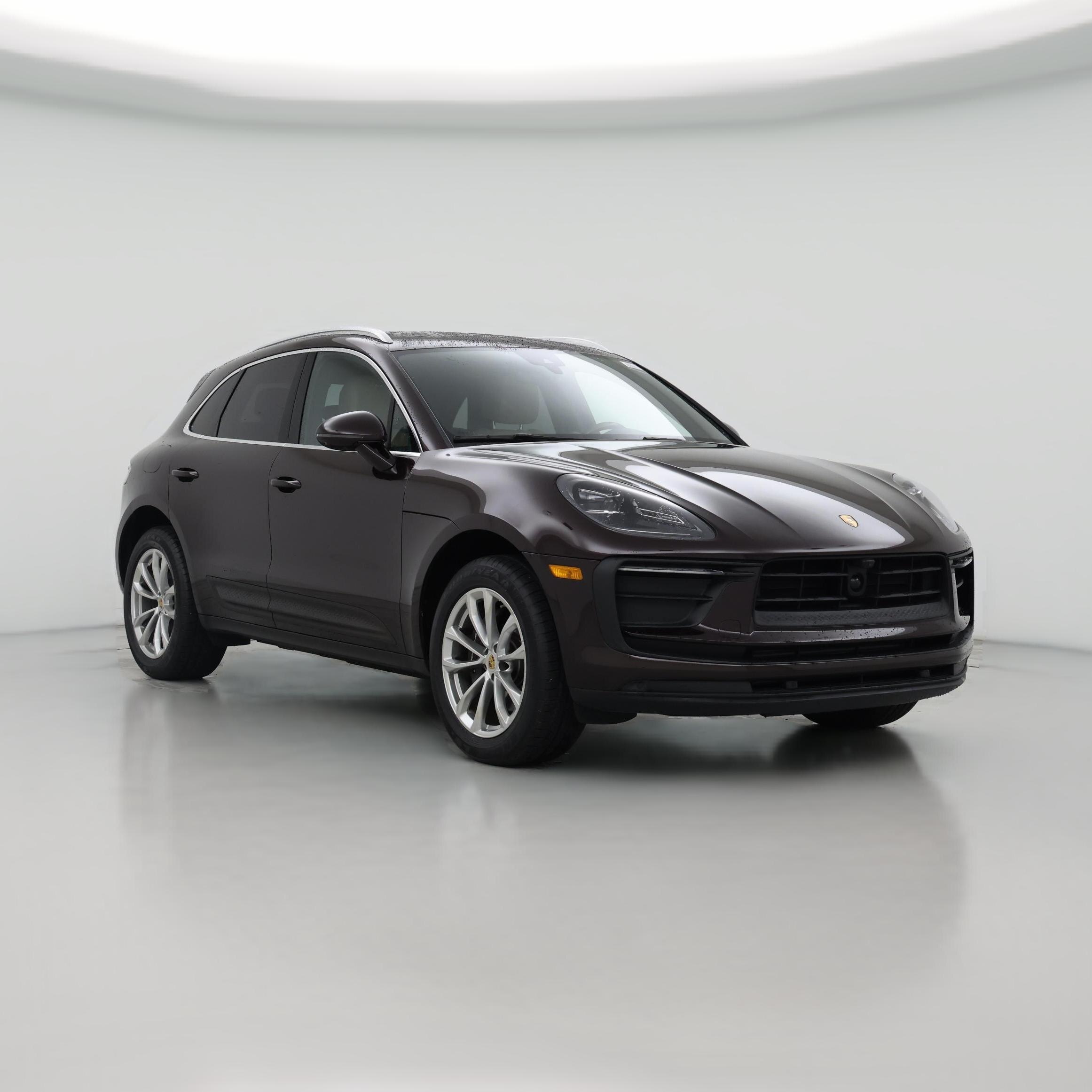 Thumbnail: 2023 Porsche Macan - 1