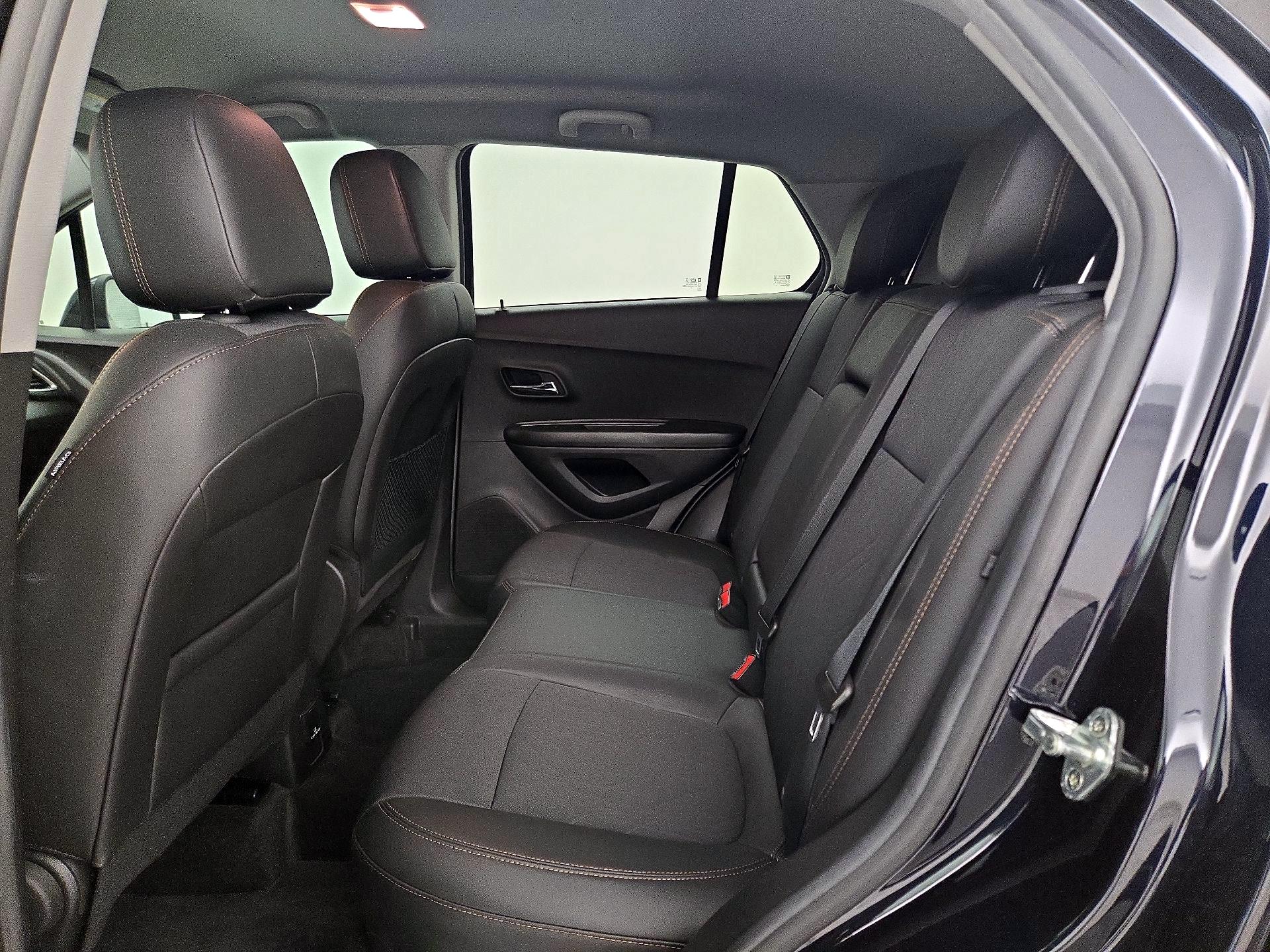 Thumbnail: 2021 Chevrolet Trax - 19