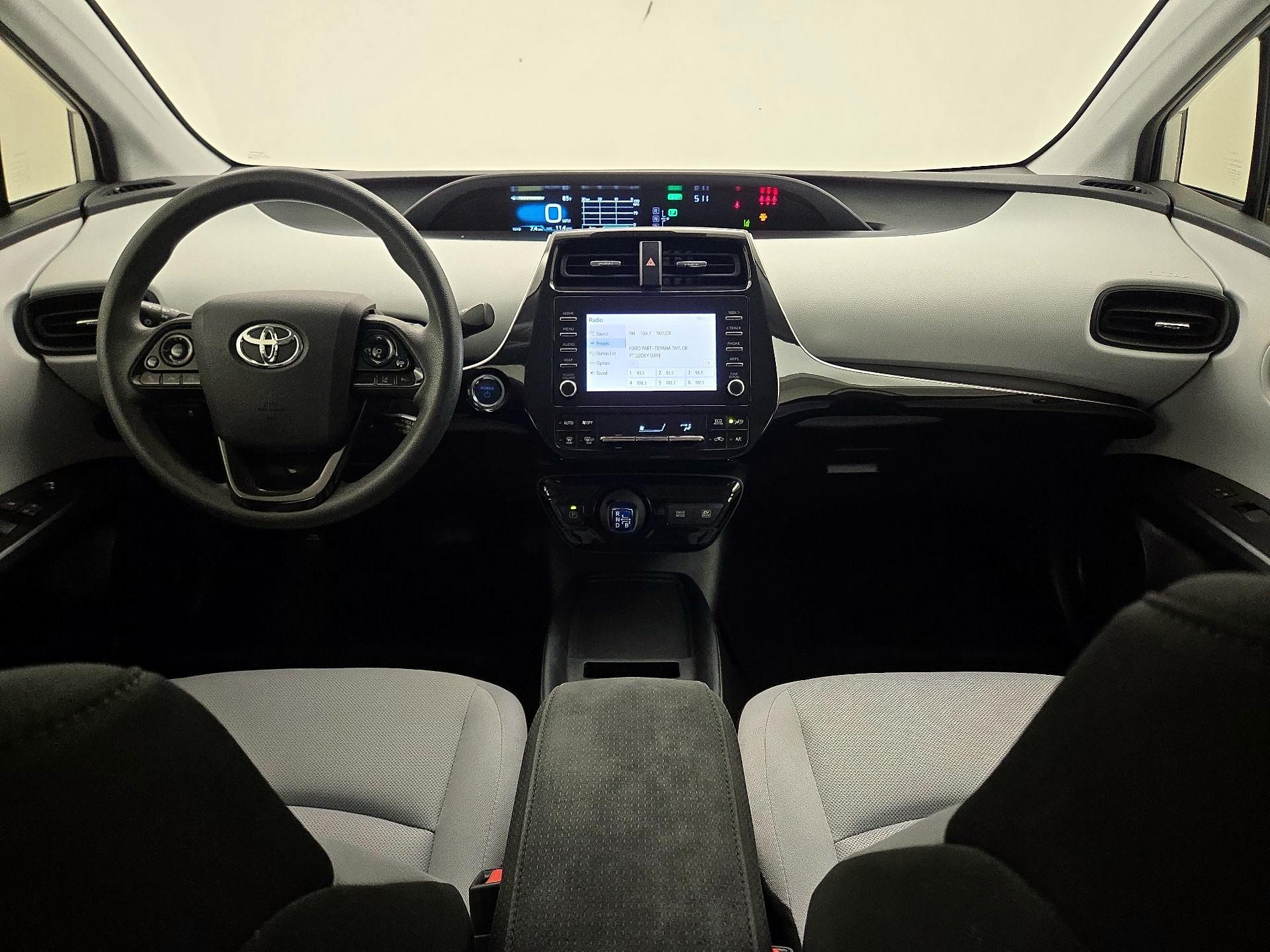 Thumbnail: 2020 Toyota Prius - 9