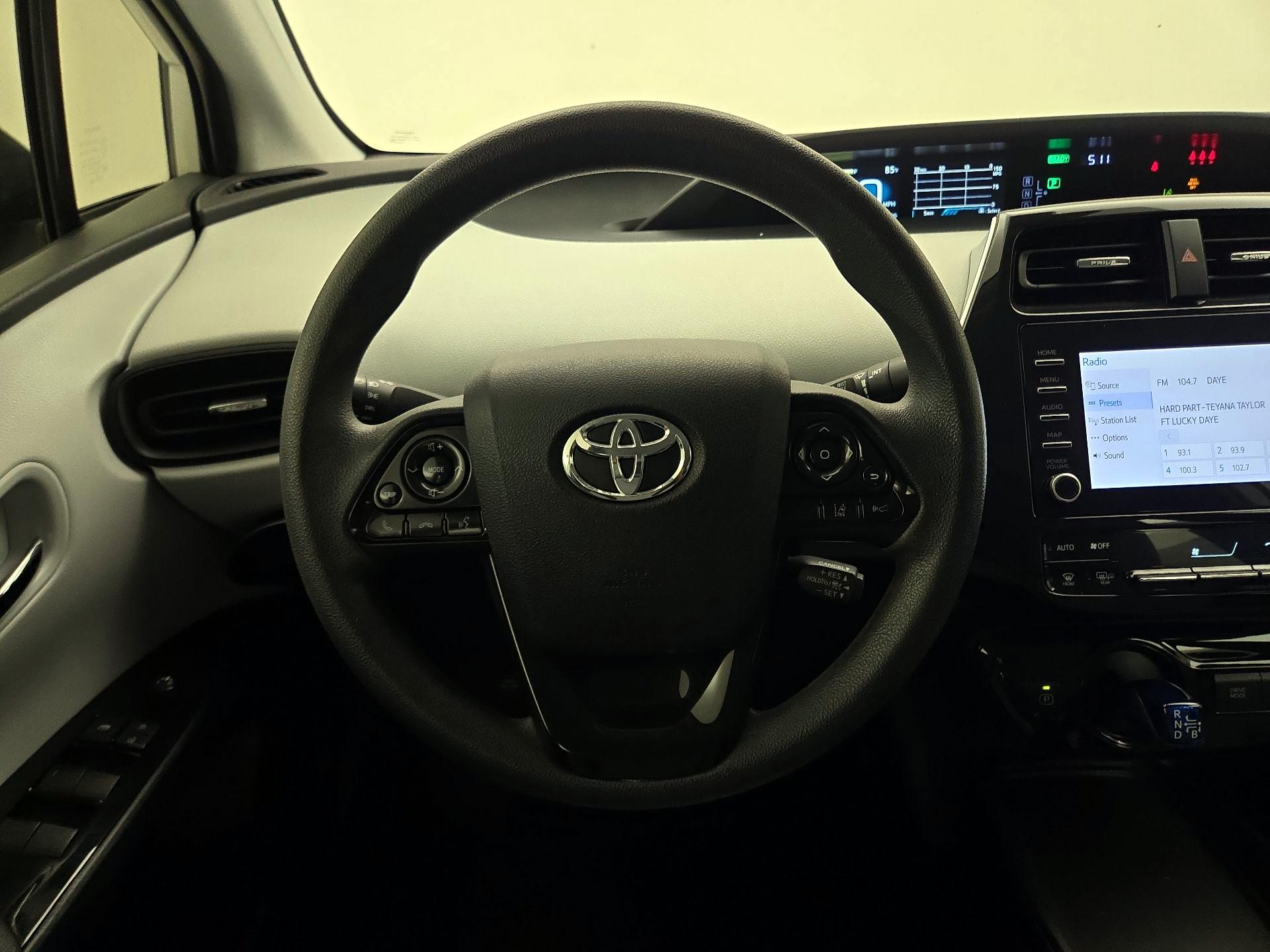 Thumbnail: 2020 Toyota Prius - 10
