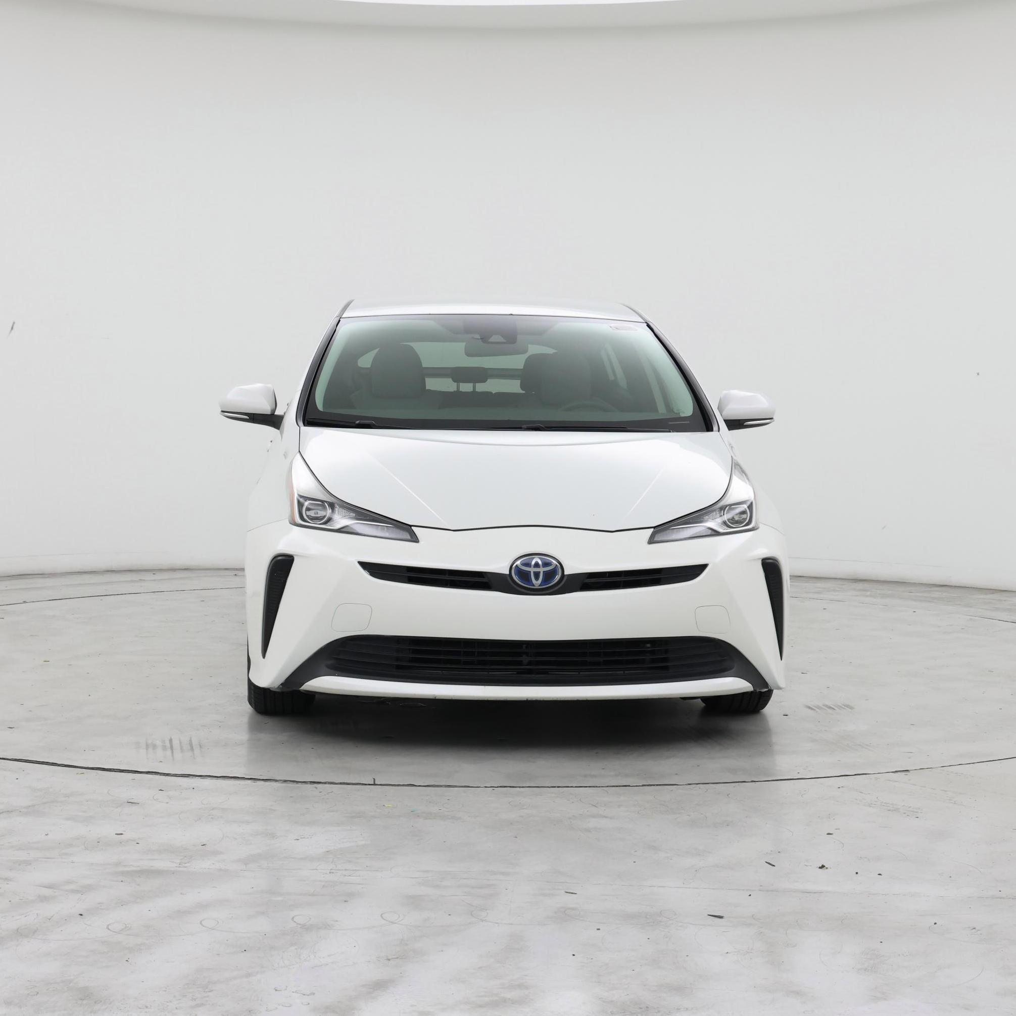 Thumbnail: 2020 Toyota Prius - 5