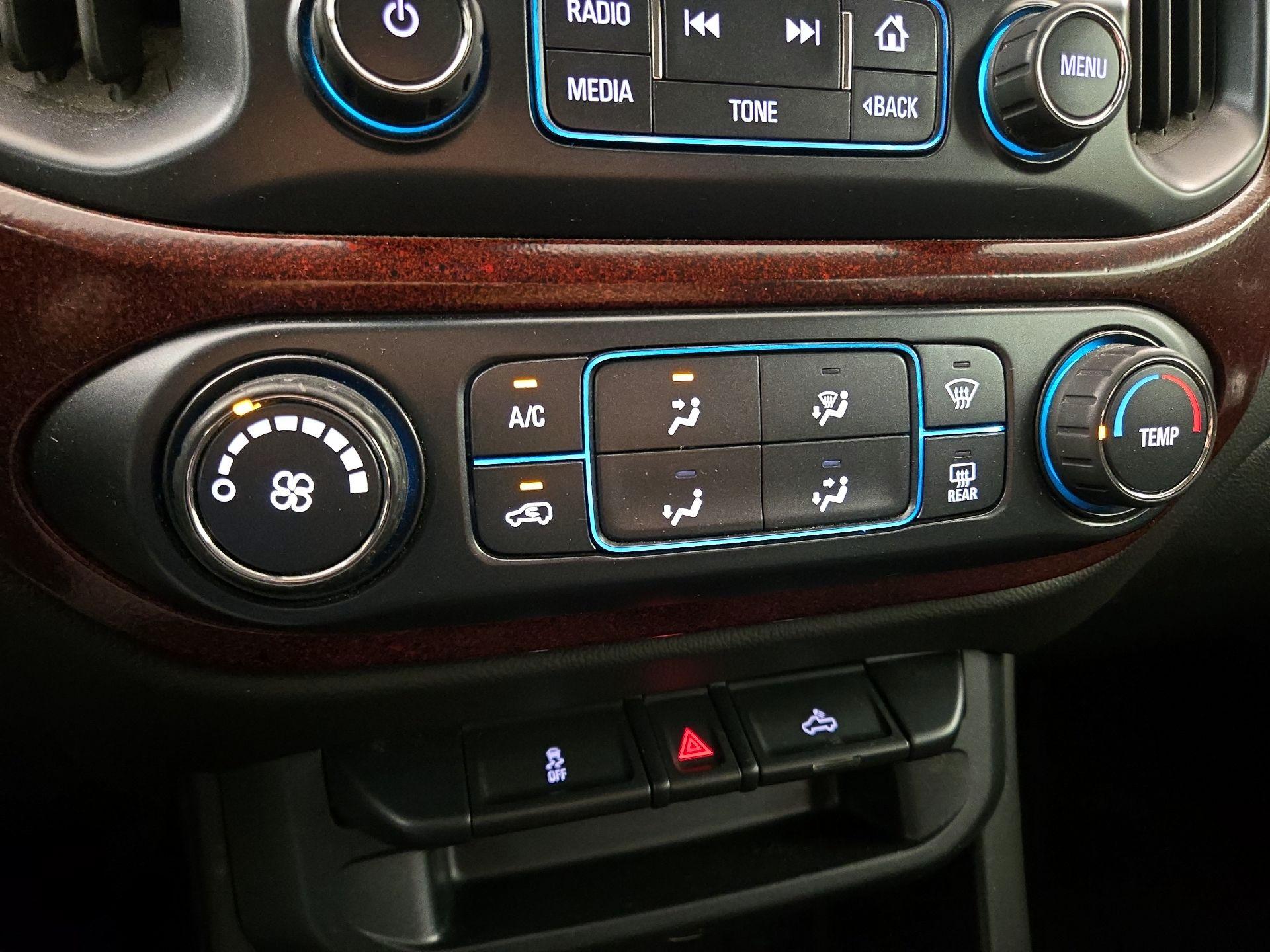 Thumbnail: 2016 Chevrolet Colorado - 14