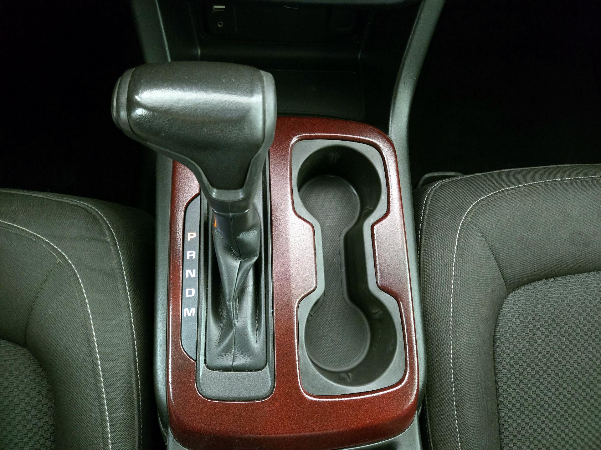 Thumbnail: 2016 Chevrolet Colorado - 15