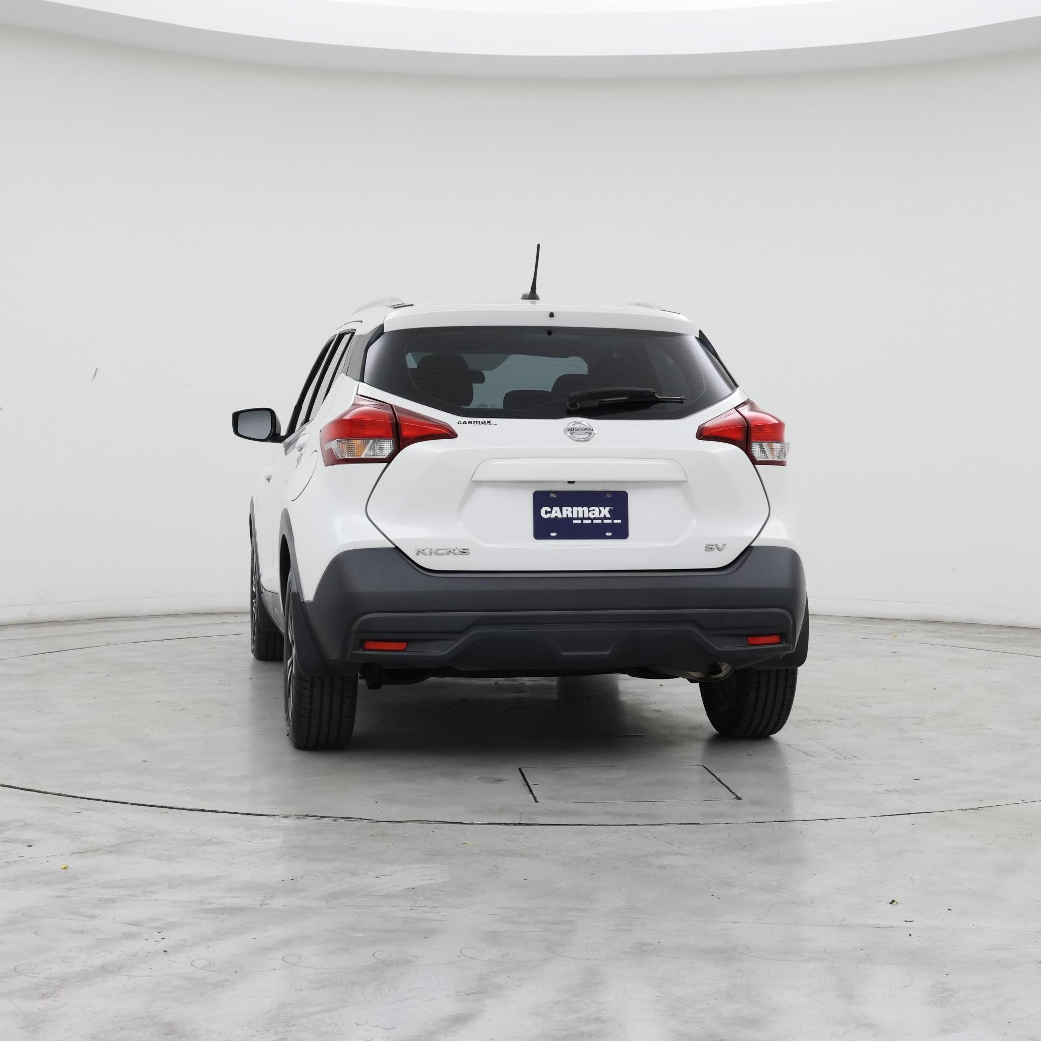 Thumbnail: 2018 Nissan Kicks - 6