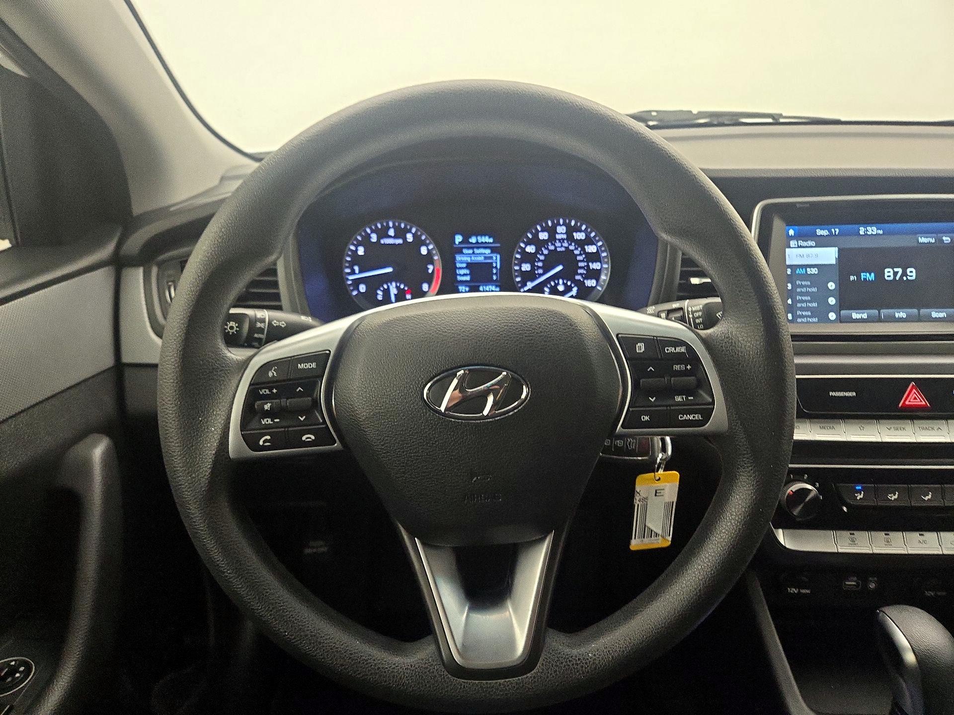Thumbnail: 2019 Hyundai Sonata - 10