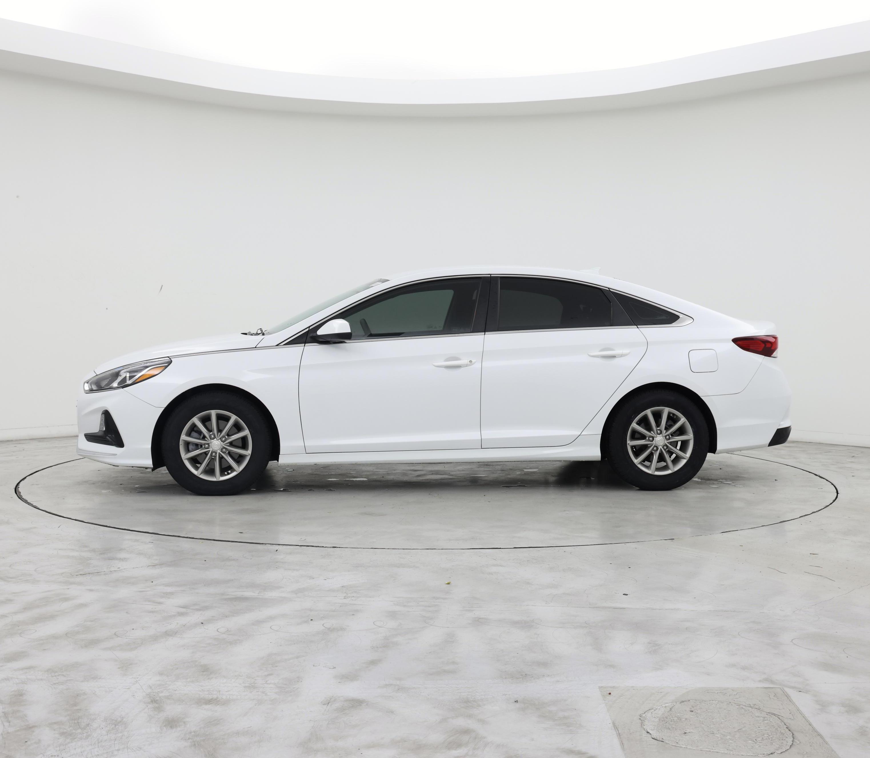 Thumbnail: 2019 Hyundai Sonata - 3