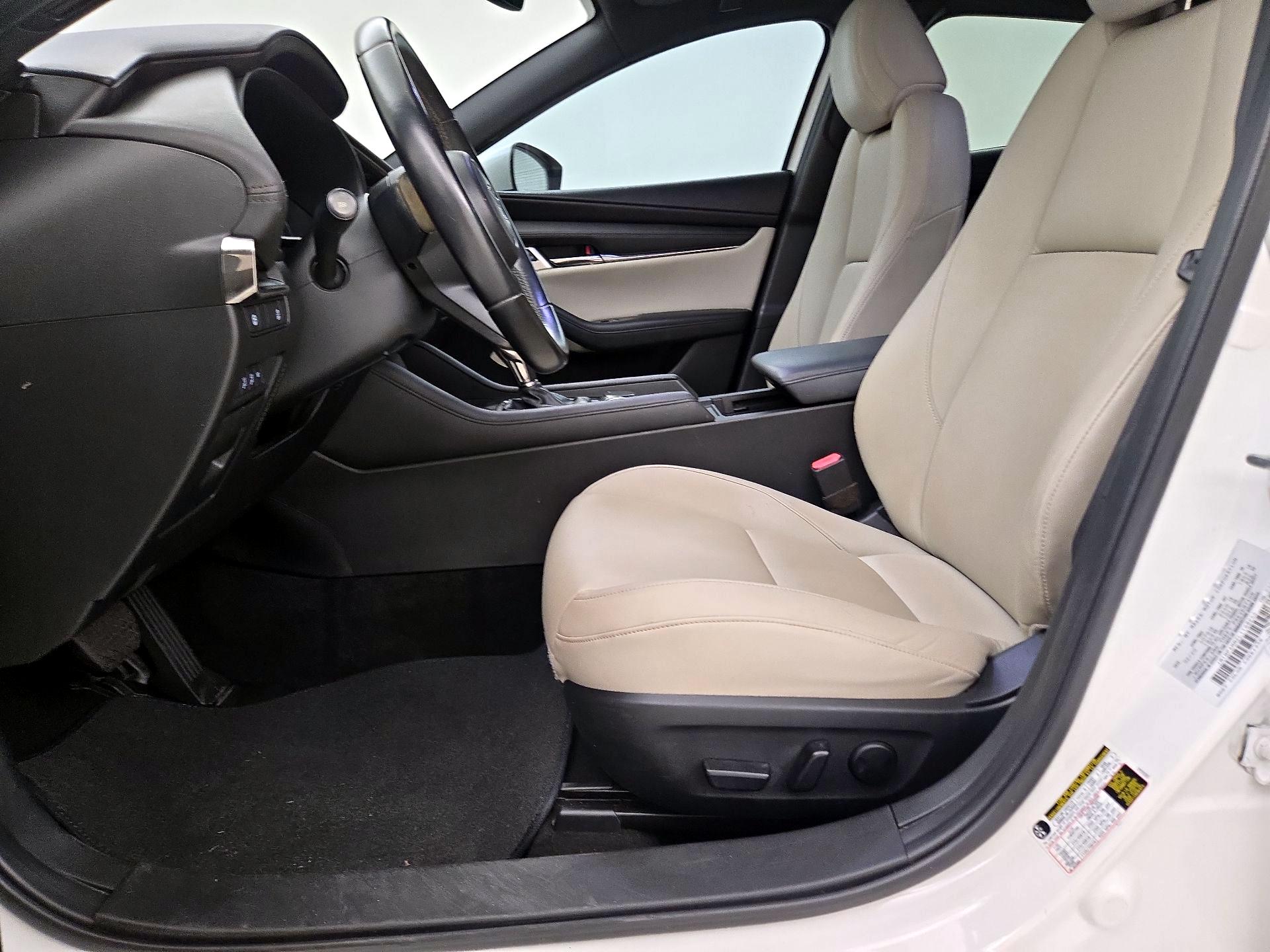 Thumbnail: 2020 Mazda Mazda3 - 11