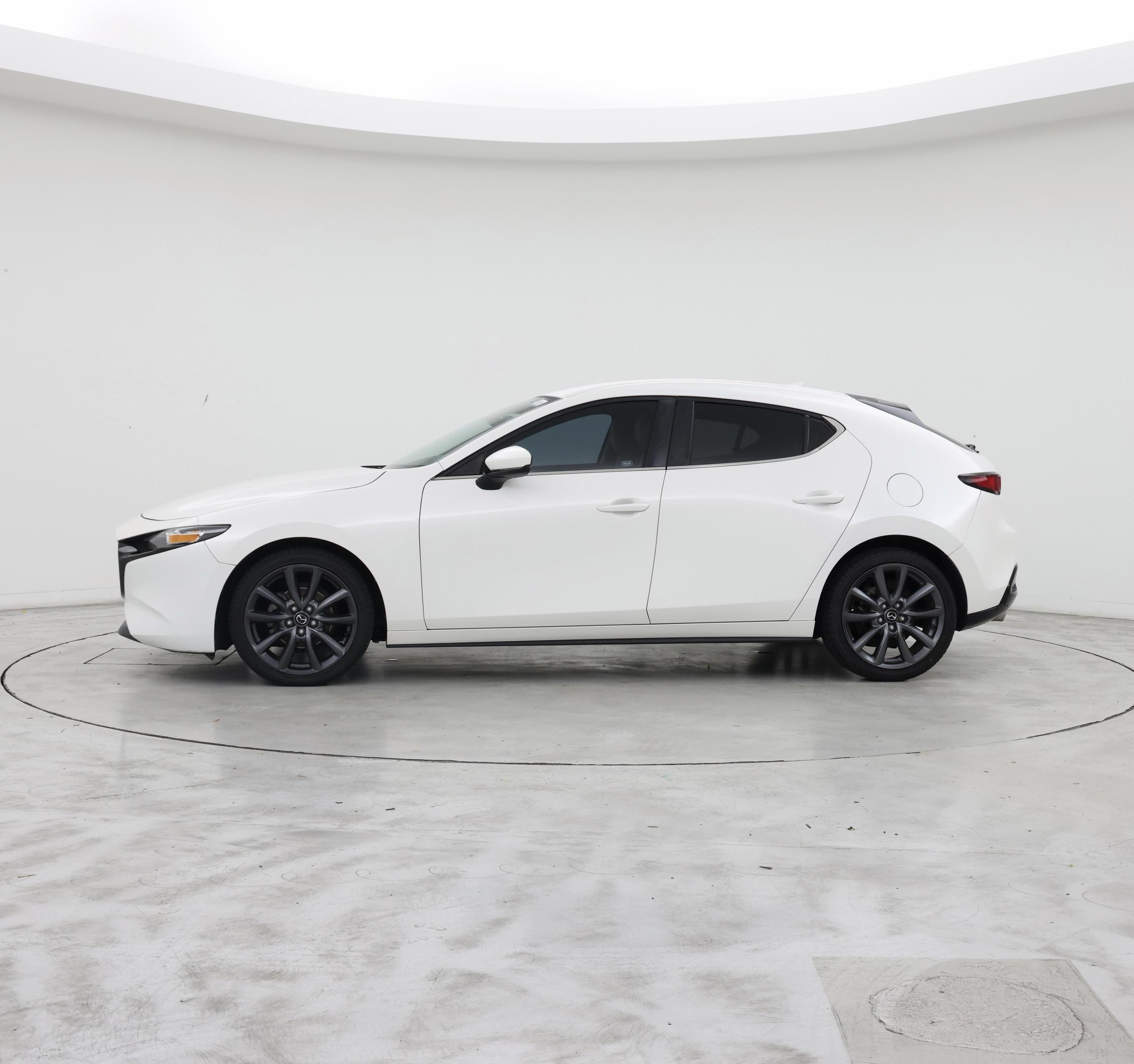 Thumbnail: 2020 Mazda Mazda3 - 3