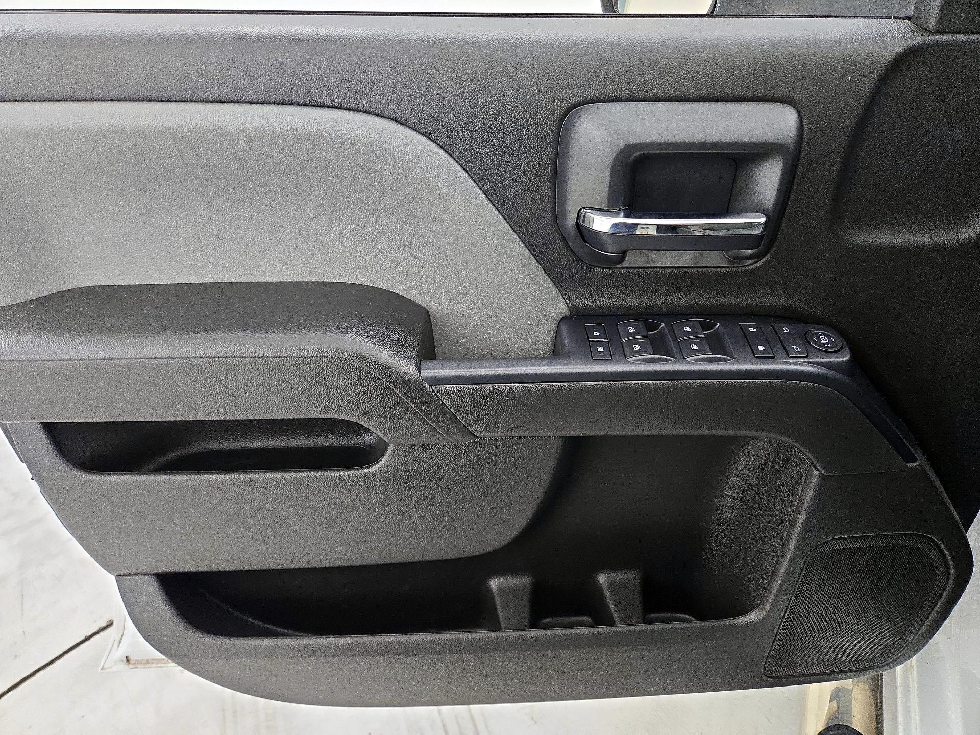 Thumbnail: 2016 Chevrolet Silverado 2500 - 12