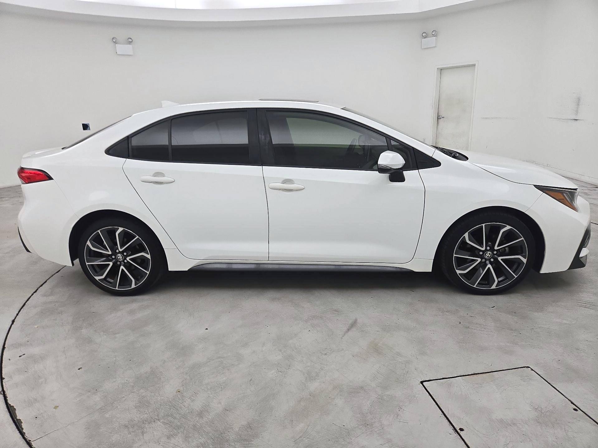 Thumbnail: 2020 Toyota Corolla - 4