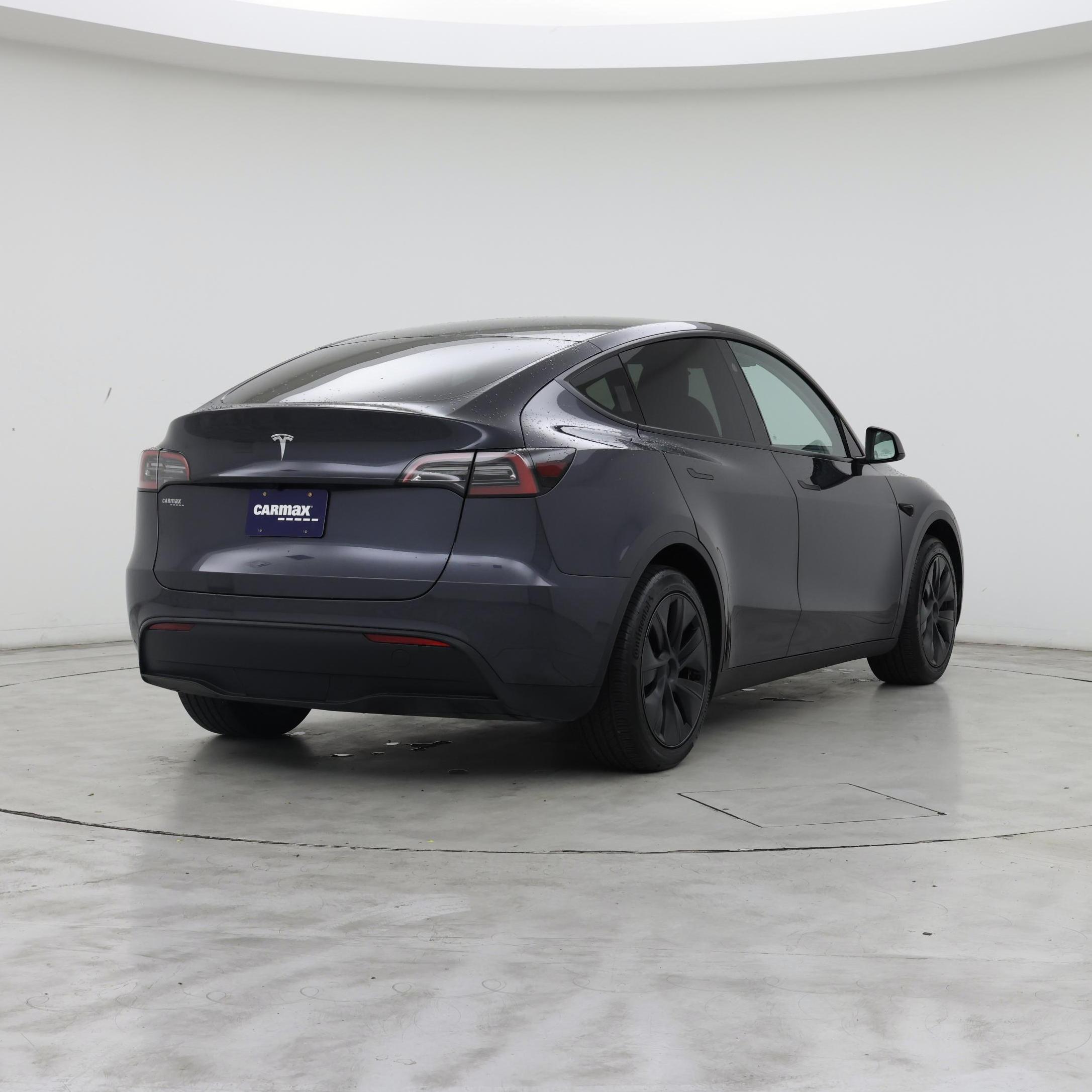Thumbnail: 2025 Tesla Model Y - 8
