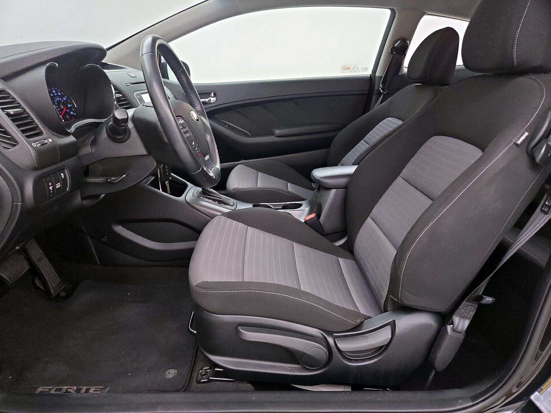 Thumbnail: 2014 Kia Forte - 11