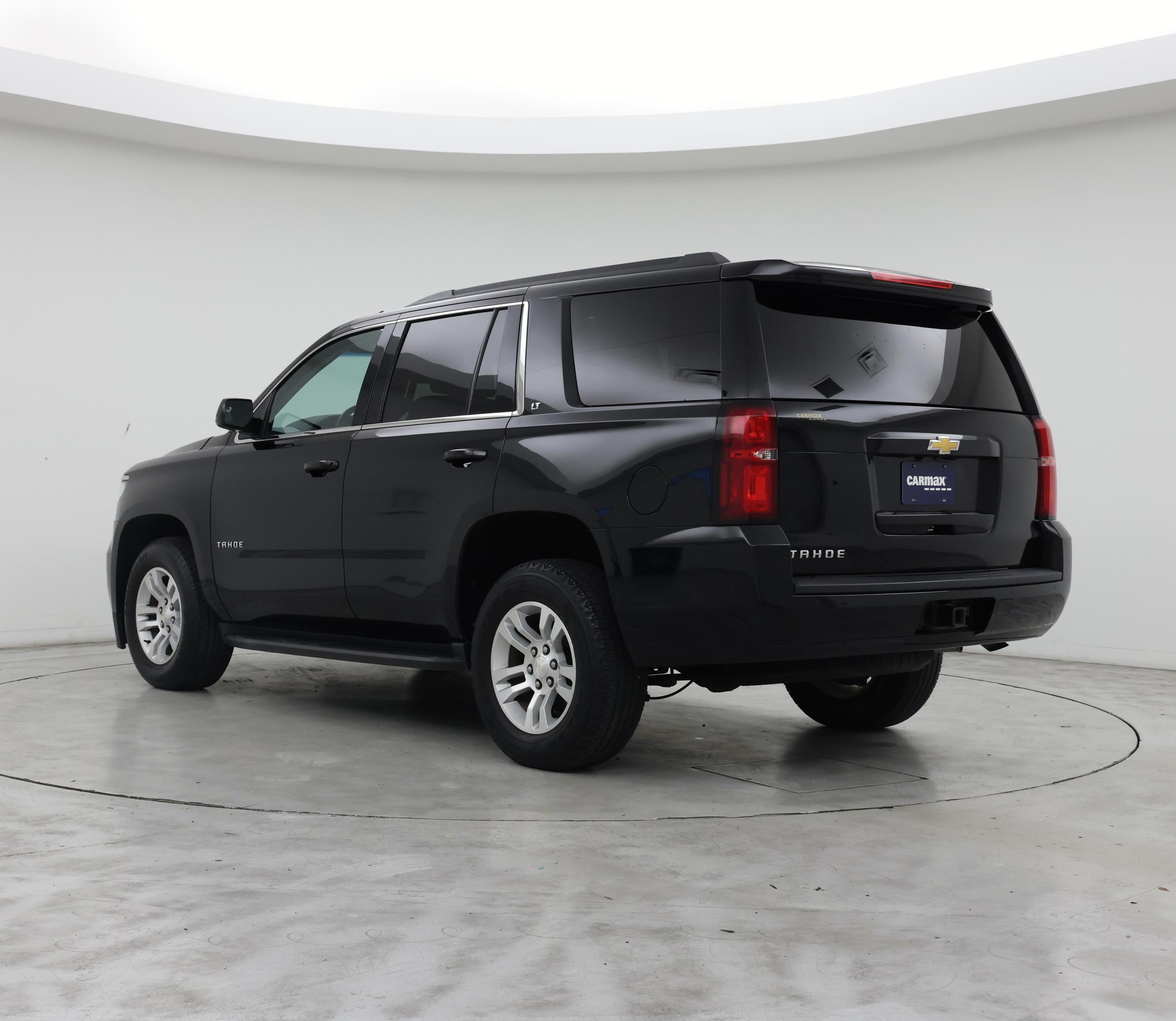 Thumbnail: 2018 Chevrolet Tahoe - 2