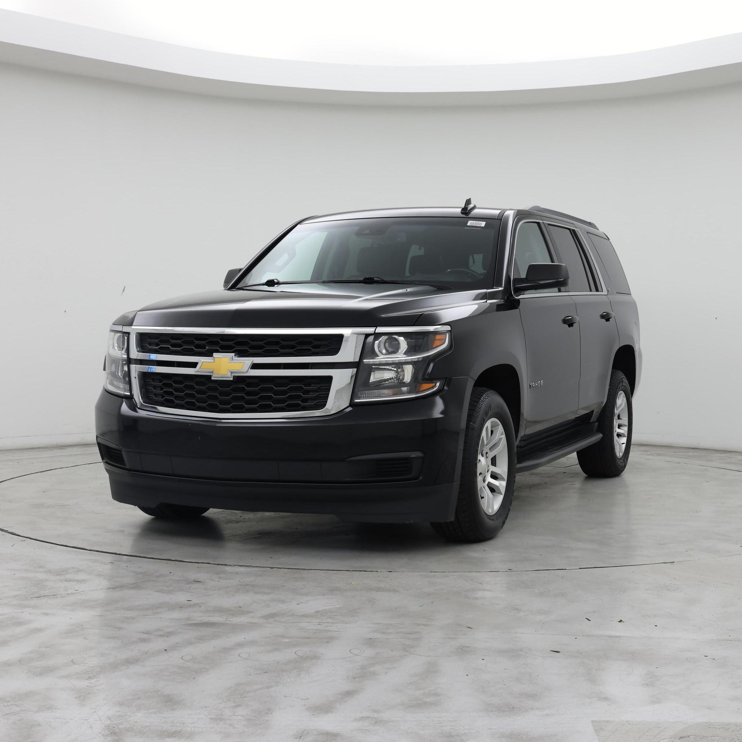 Thumbnail: 2018 Chevrolet Tahoe - 4
