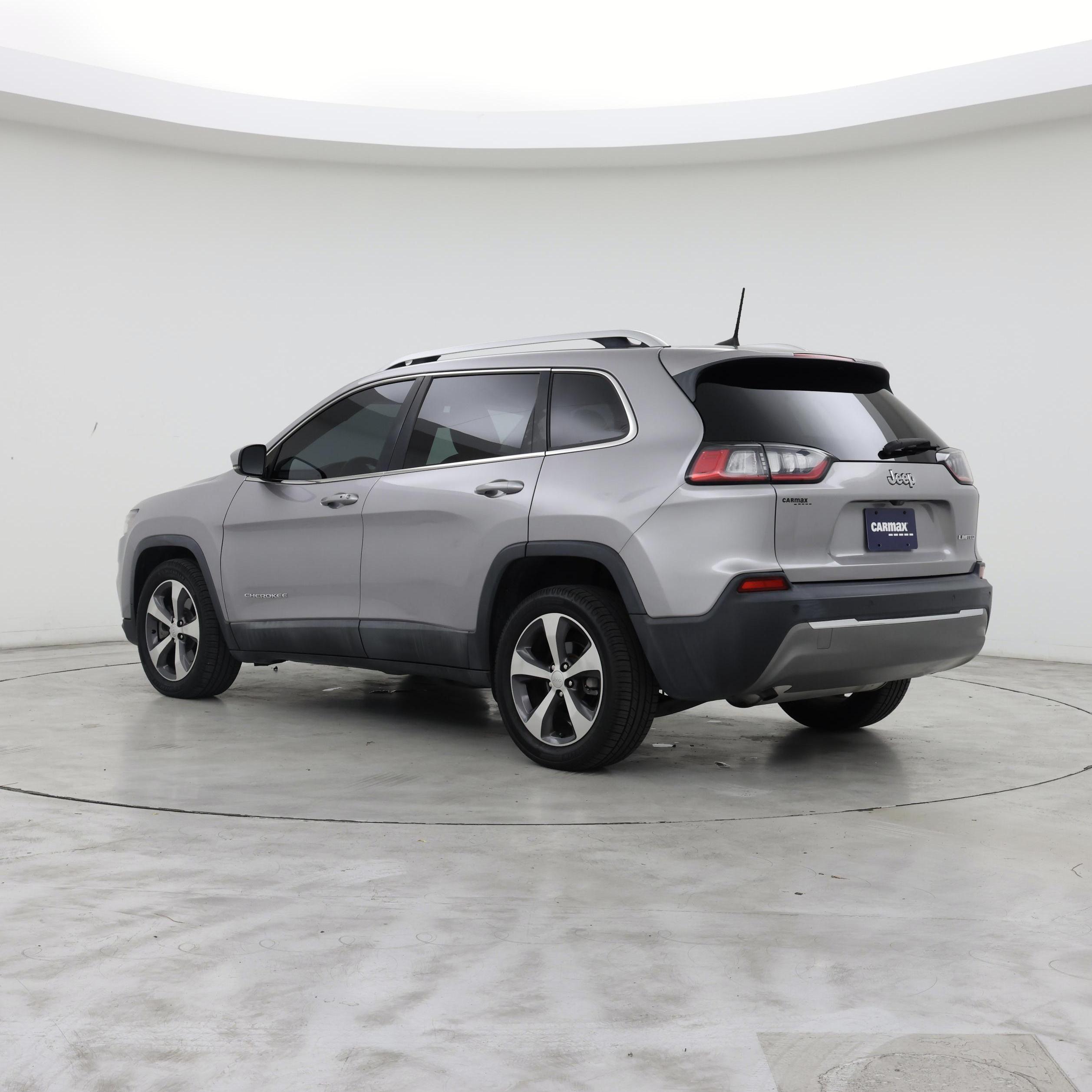 Thumbnail: 2019 Jeep Cherokee - 2