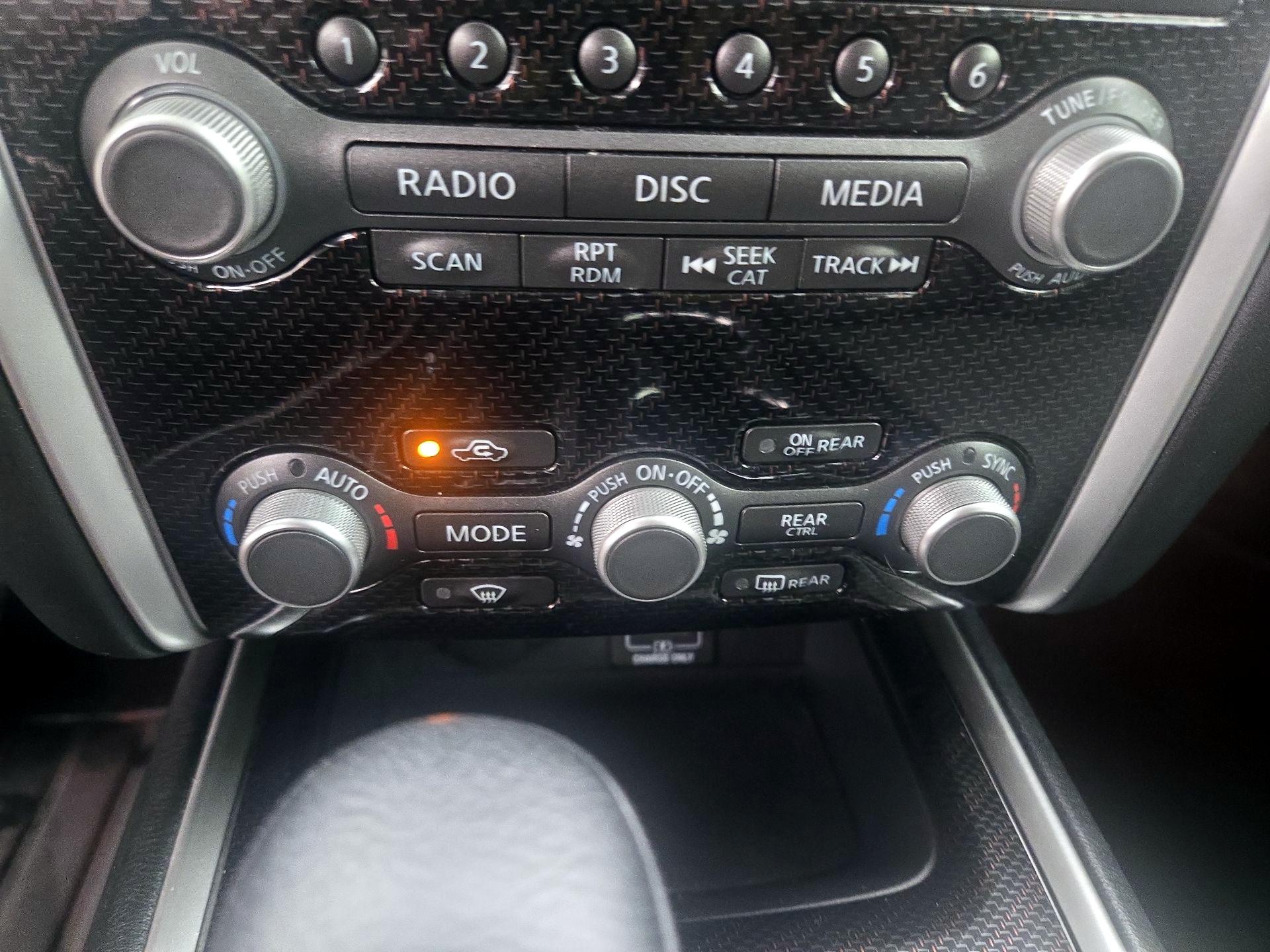Thumbnail: 2020 Nissan Pathfinder - 17