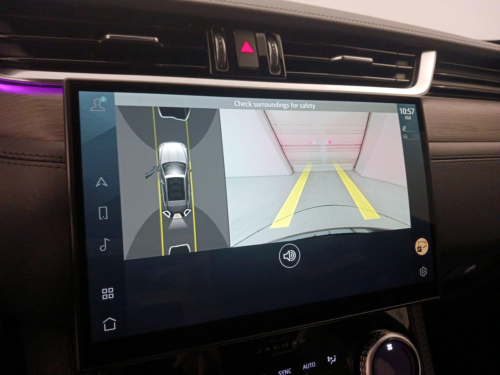 Thumbnail: 2022 Jaguar F-Pace - 15