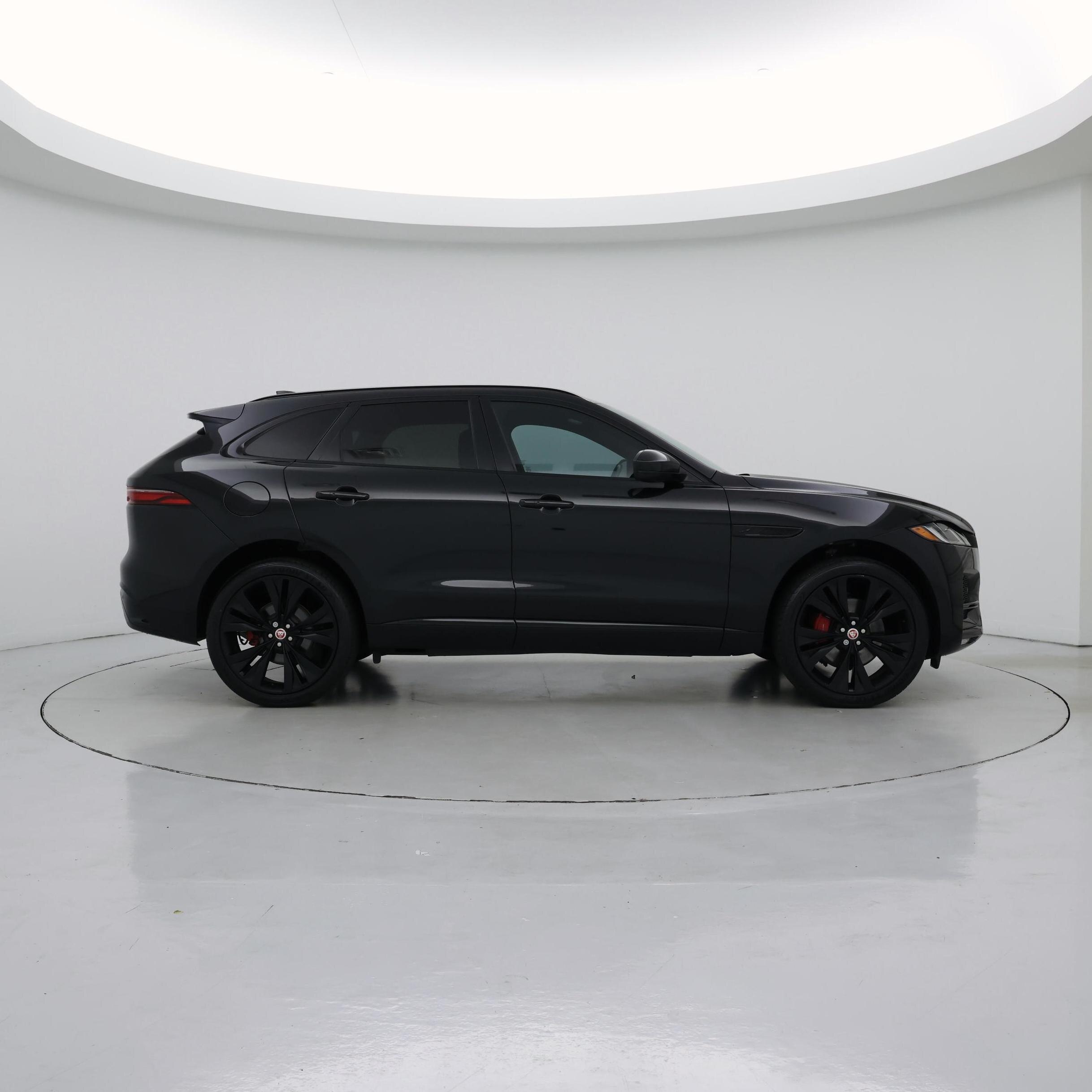 Thumbnail: 2022 Jaguar F-Pace - 7