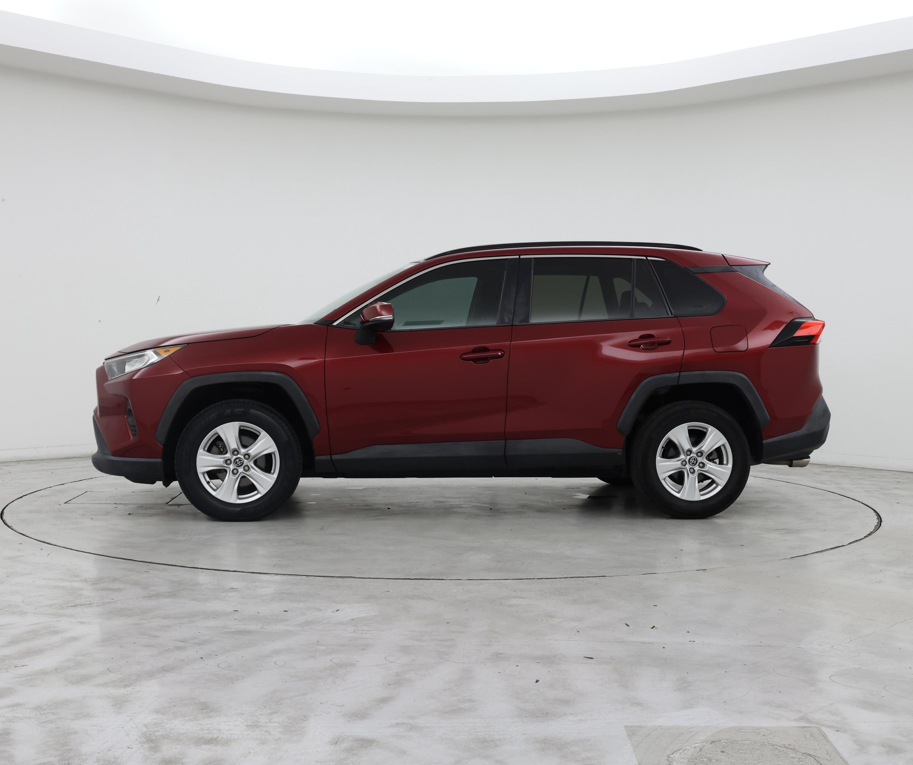 Thumbnail: 2020 Toyota RAV4 - 3