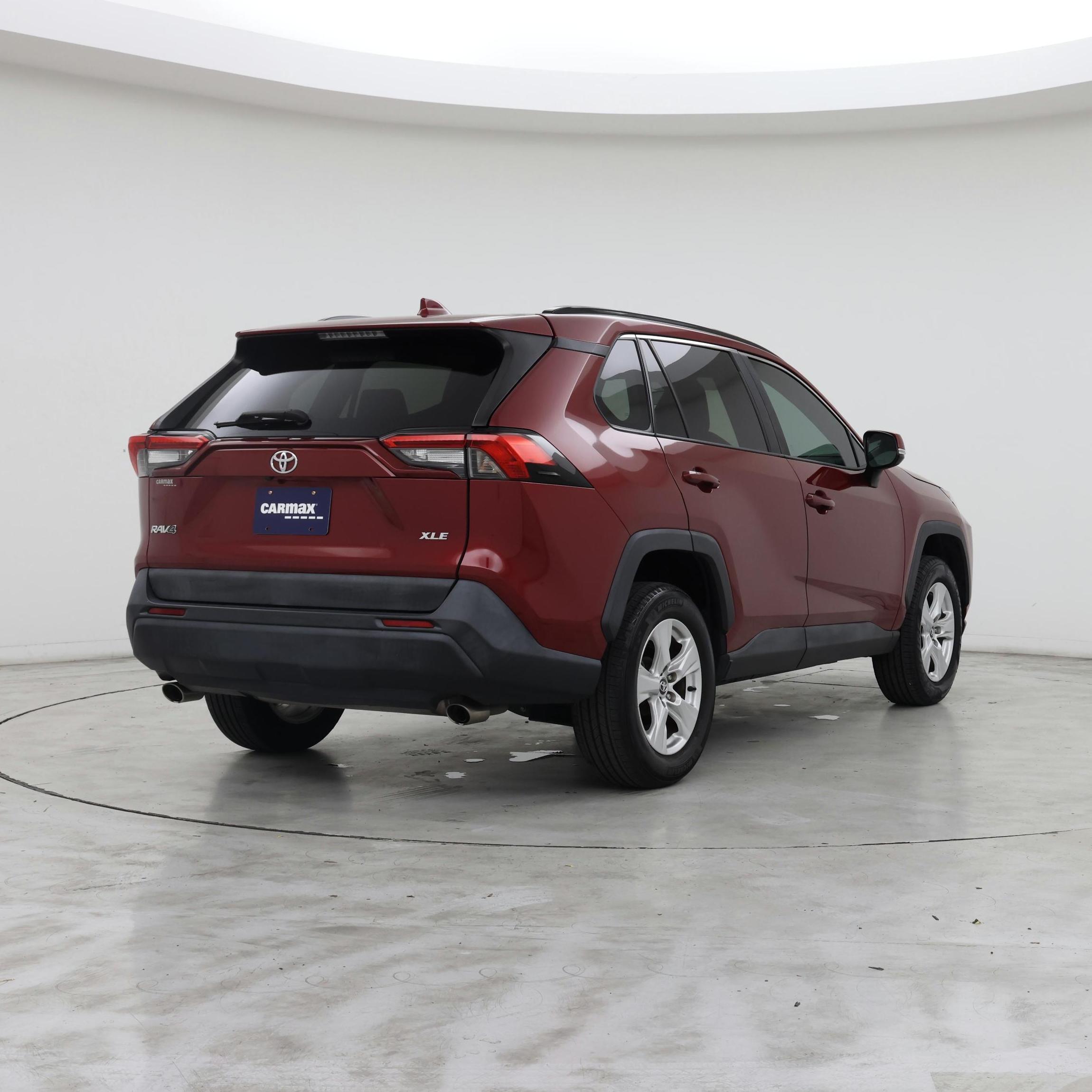 Thumbnail: 2020 Toyota RAV4 - 8