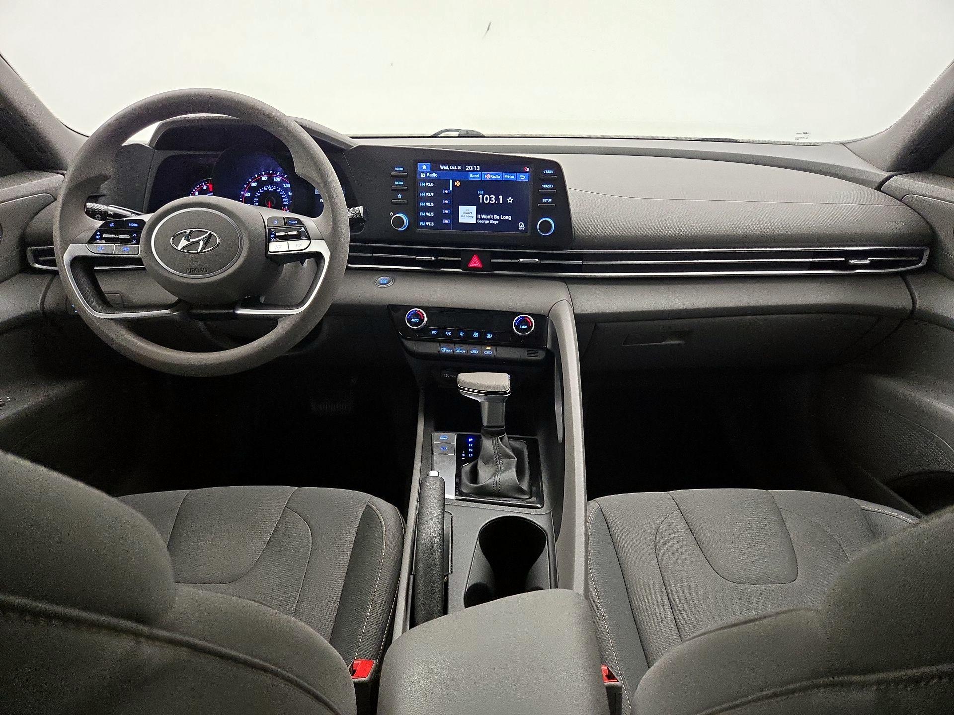 Thumbnail: 2021 Hyundai Elantra - 9