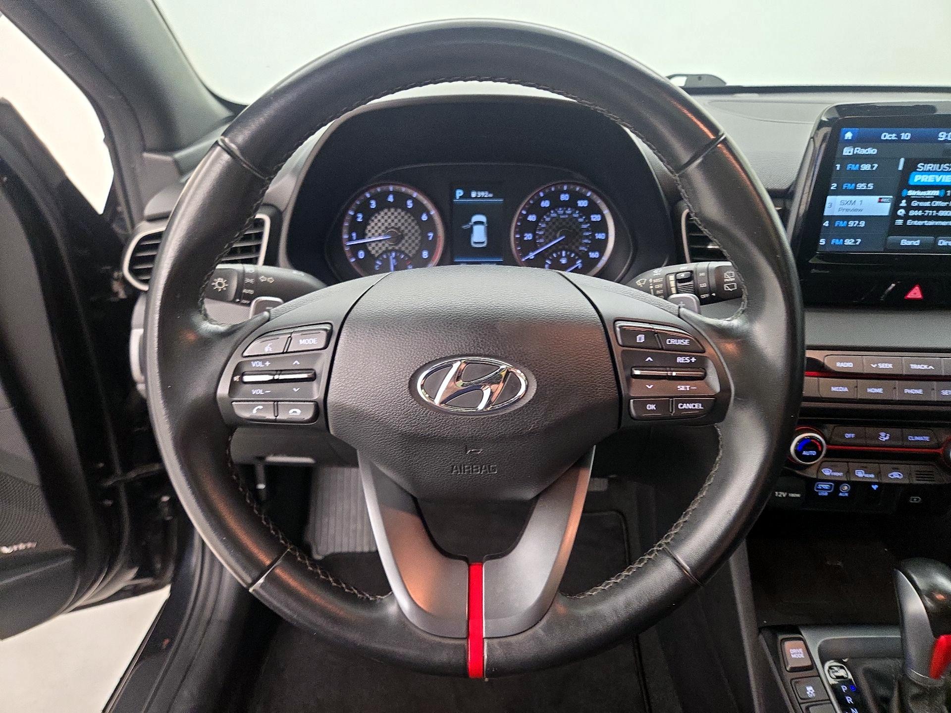 Thumbnail: 2020 Hyundai Veloster - 10