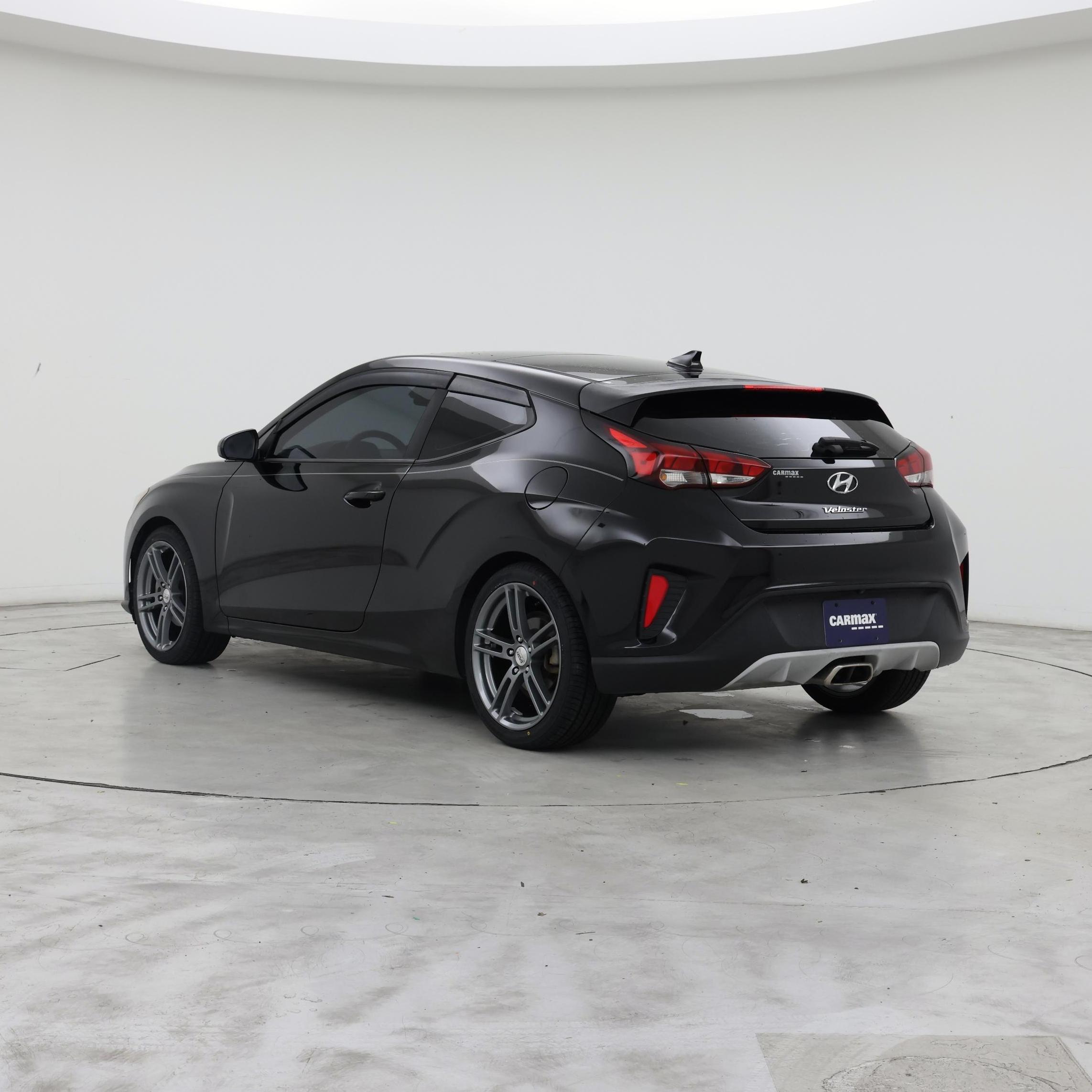 Thumbnail: 2020 Hyundai Veloster - 2