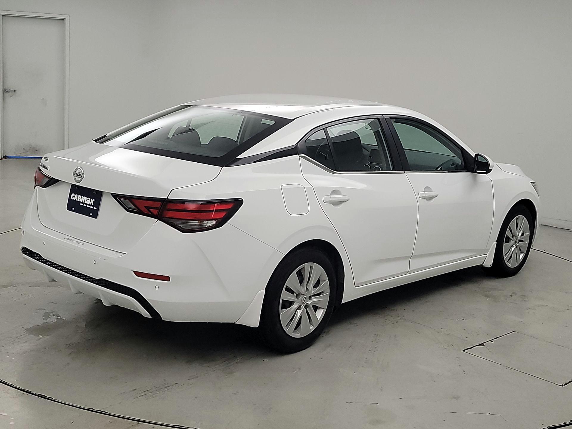 Thumbnail: 2022 Nissan Sentra - 5