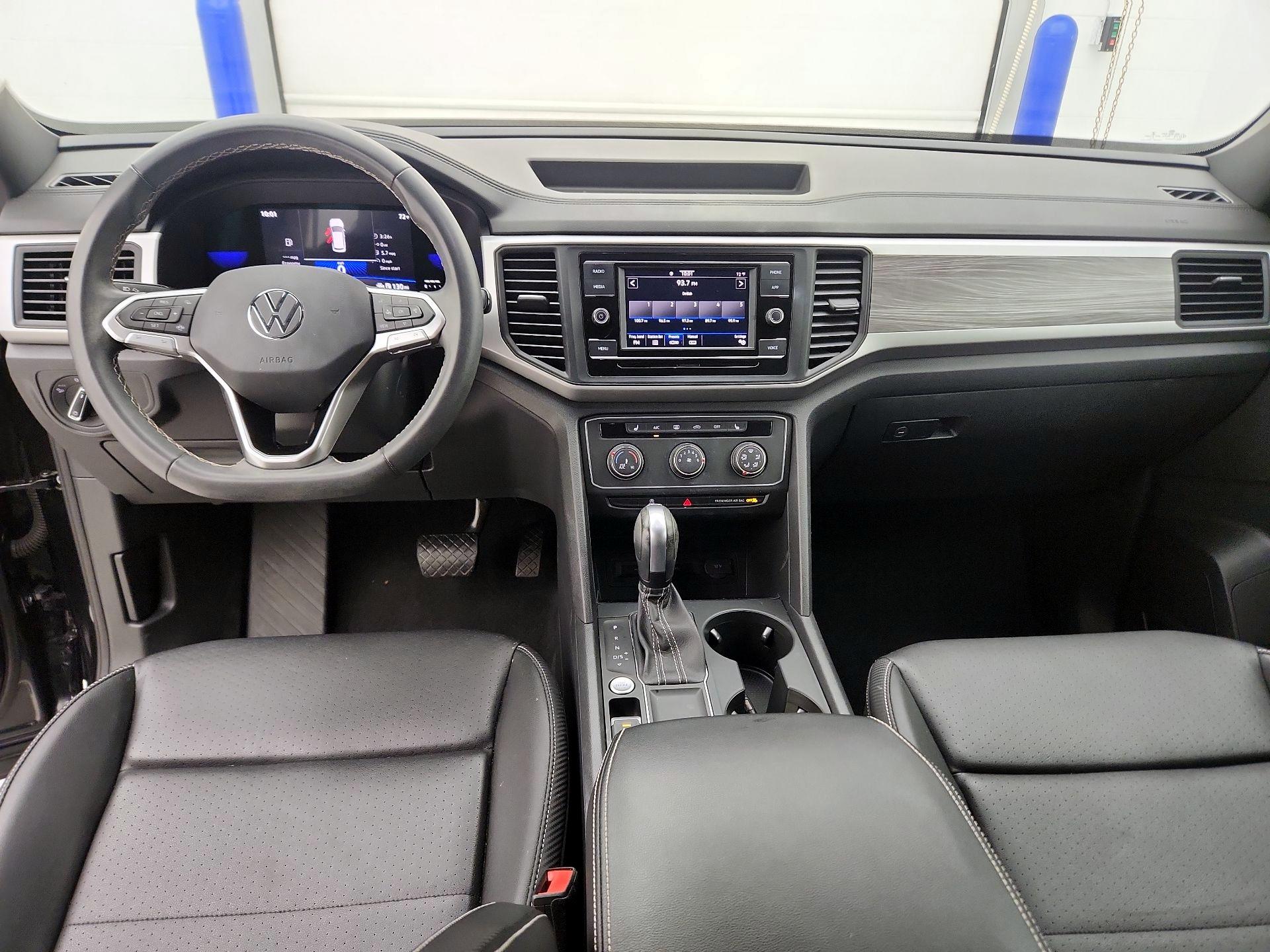 Thumbnail: 2023 Volkswagen Atlas - 9