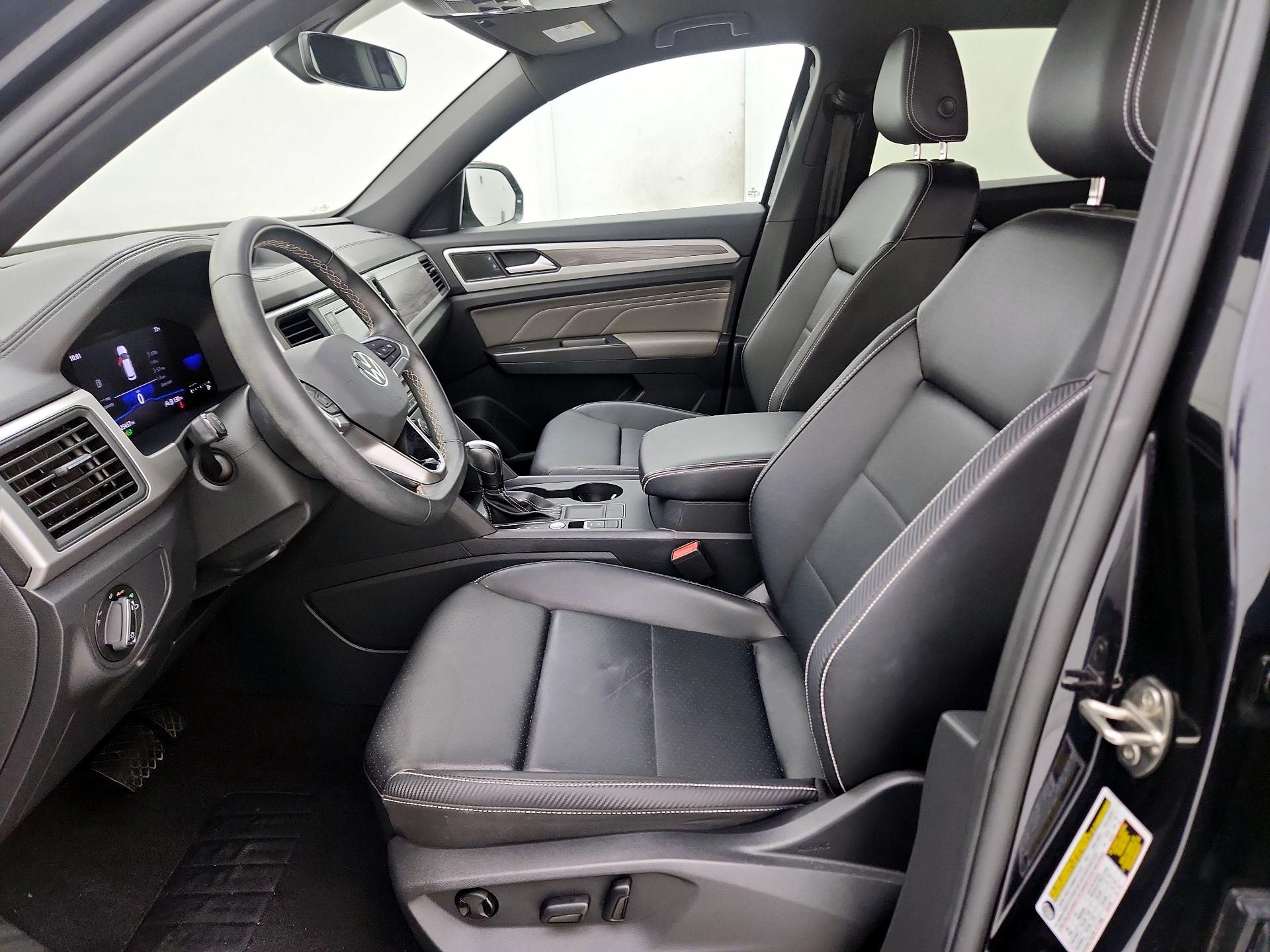 Thumbnail: 2023 Volkswagen Atlas - 11