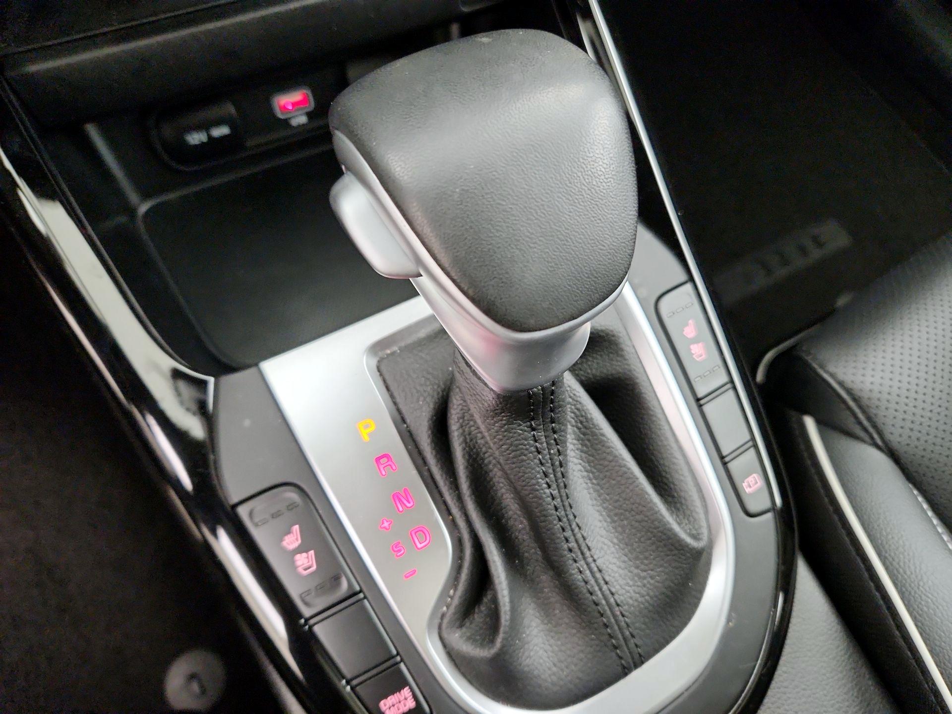 Thumbnail: 2023 Kia Forte - 18