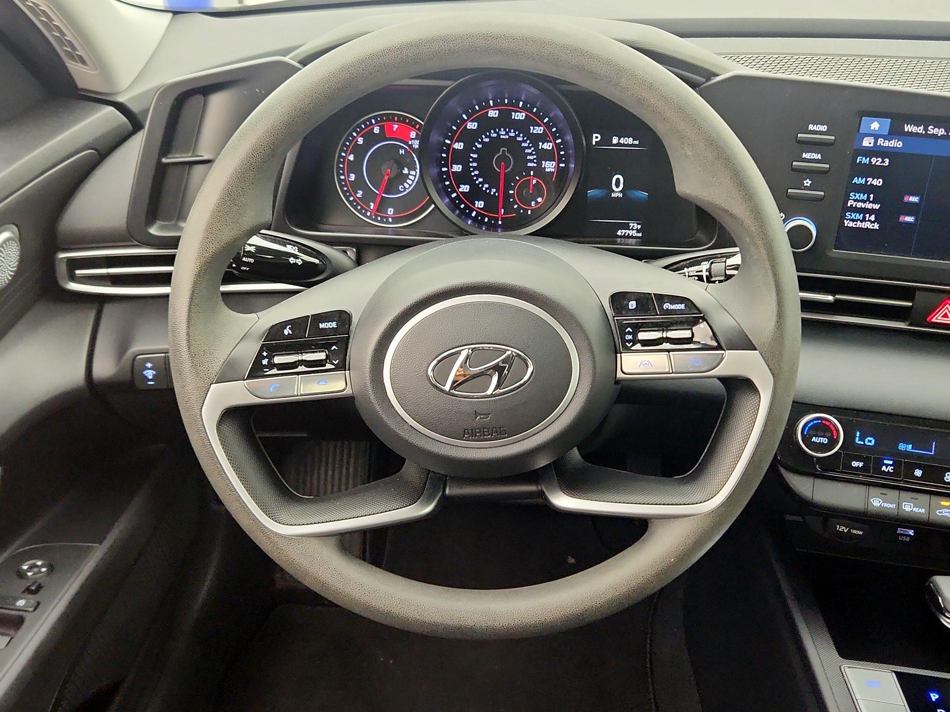 Thumbnail: 2023 Hyundai Elantra - 10