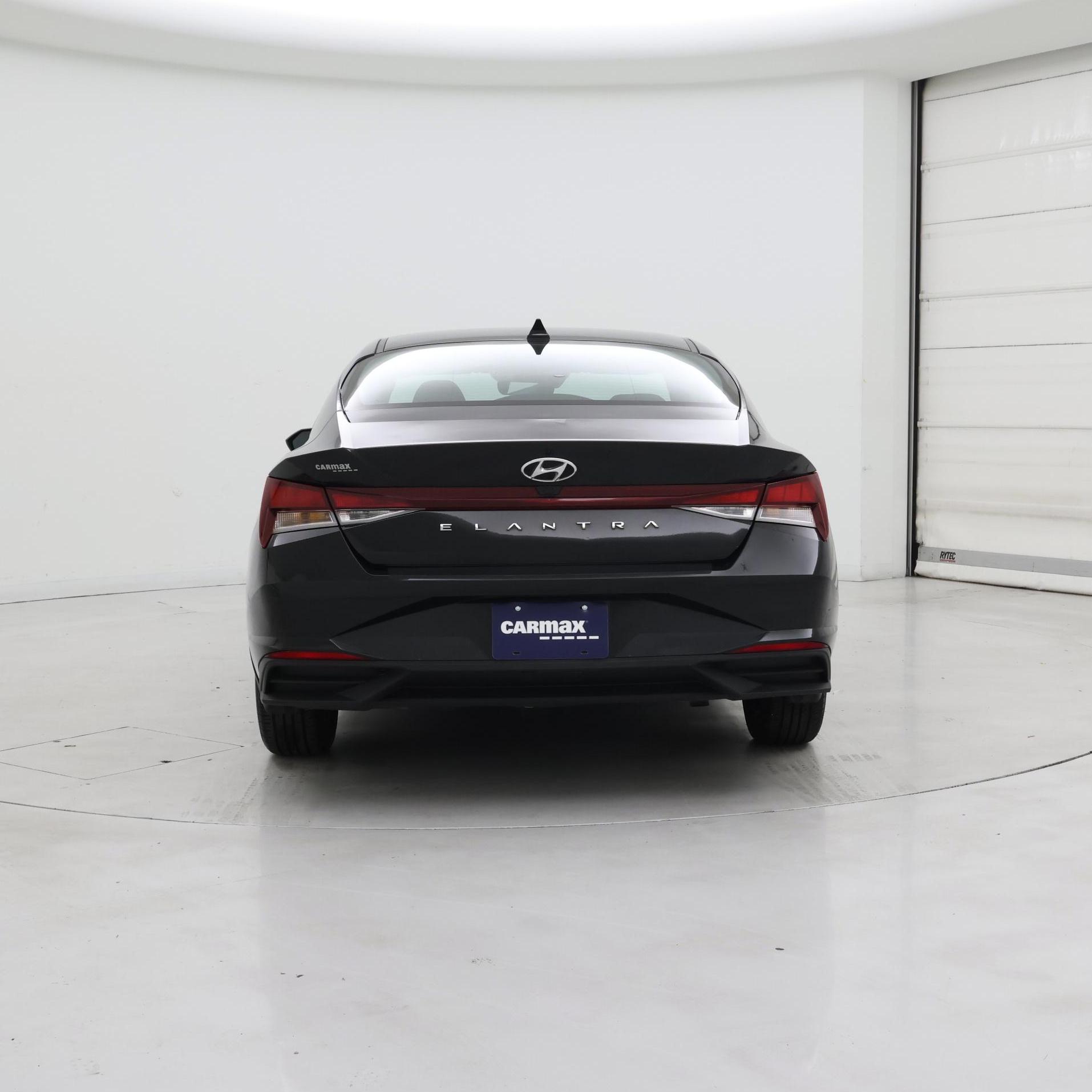 Thumbnail: 2023 Hyundai Elantra - 6