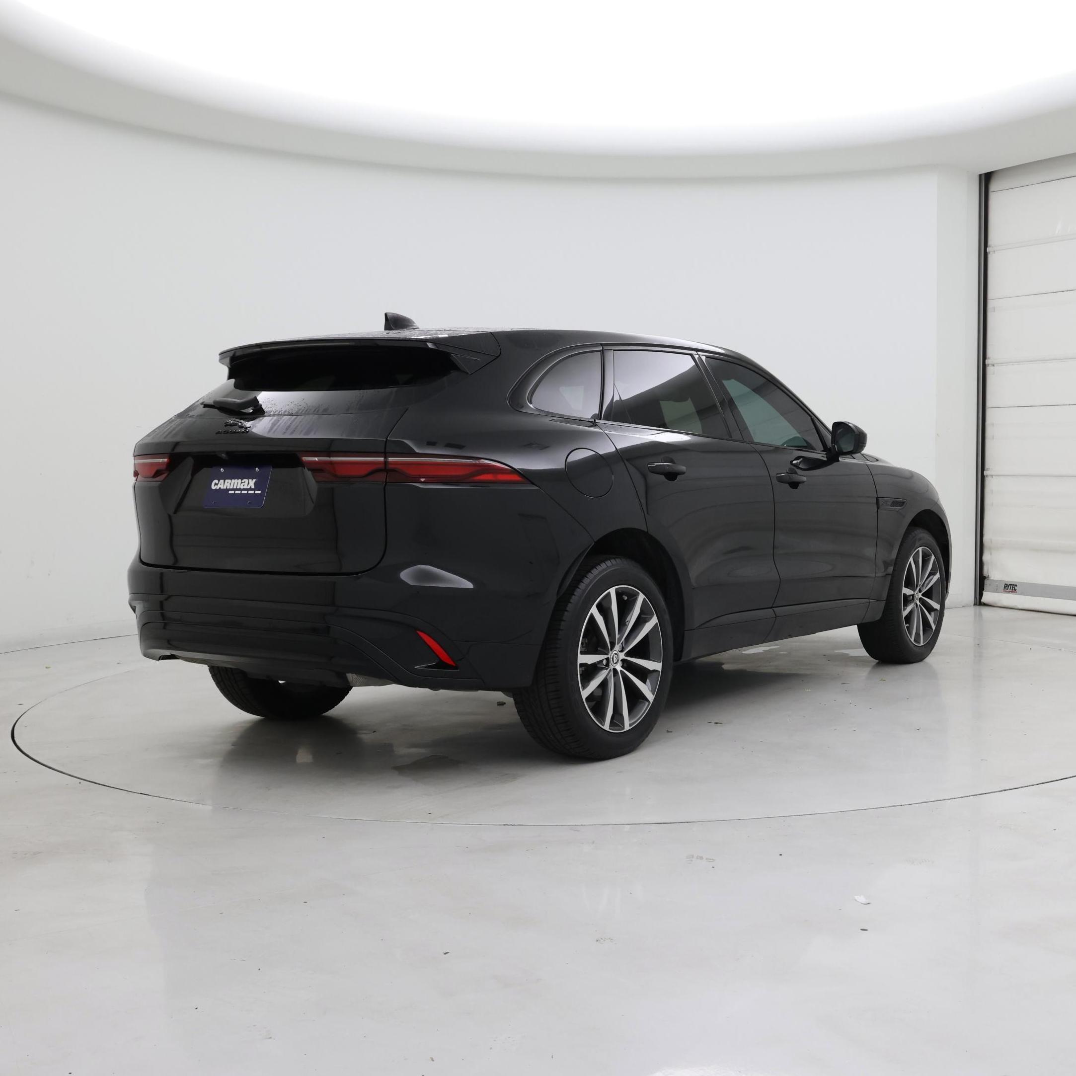 Thumbnail: 2024 Jaguar F-Pace - 8