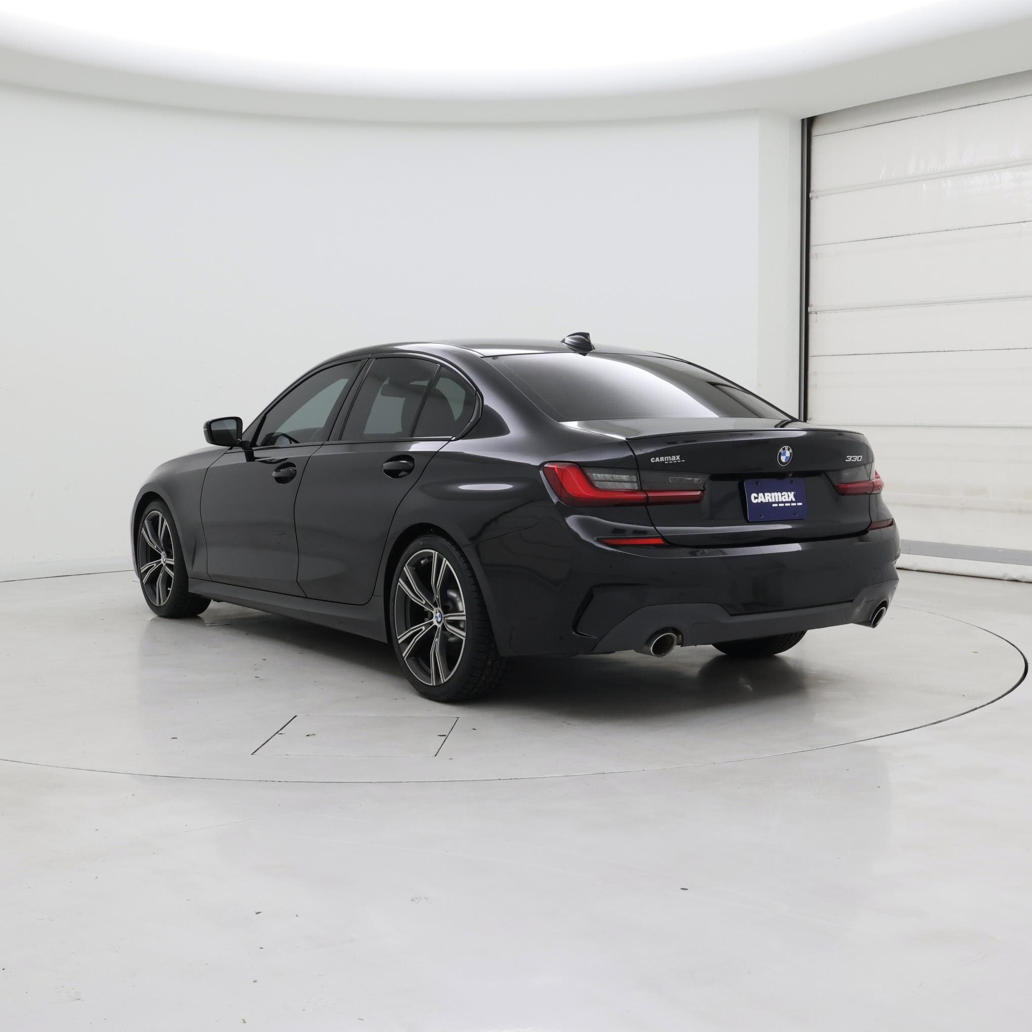 Thumbnail: 2022 BMW 3 Series - 2