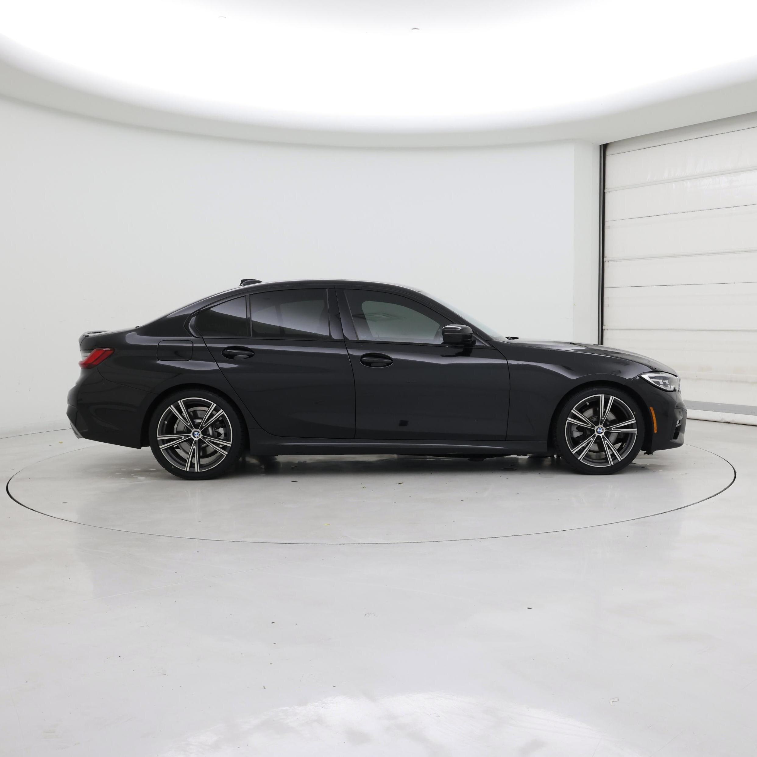 Thumbnail: 2022 BMW 3 Series - 7