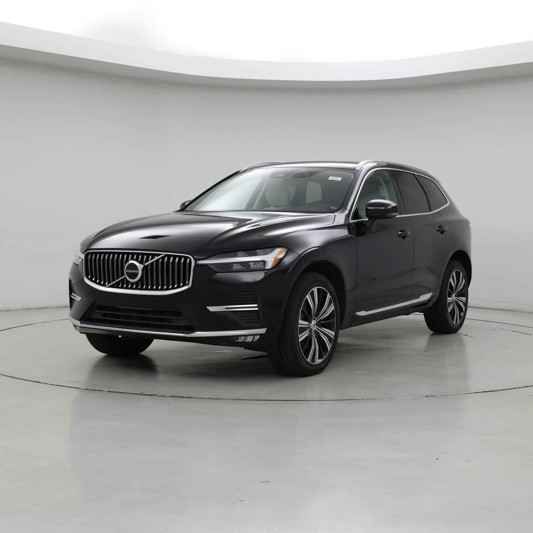 Thumbnail: 2022 Volvo XC60 - 4